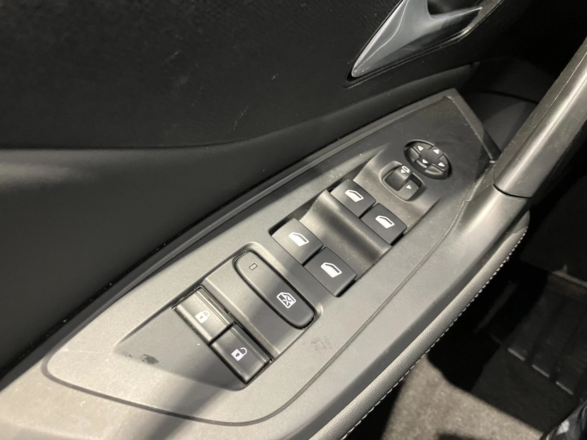 Peugeot-308-image-14