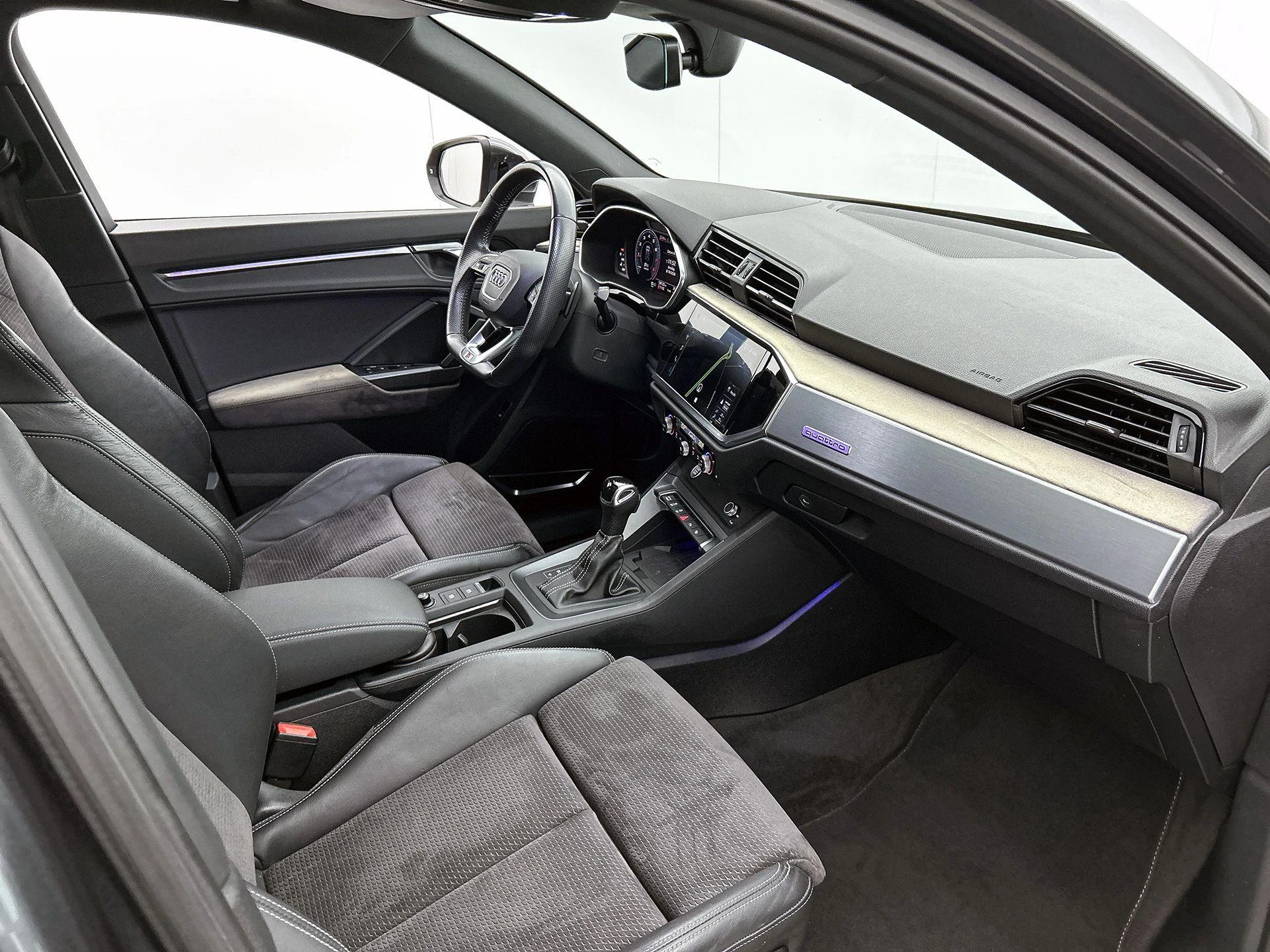 Audi-Q3-image-26