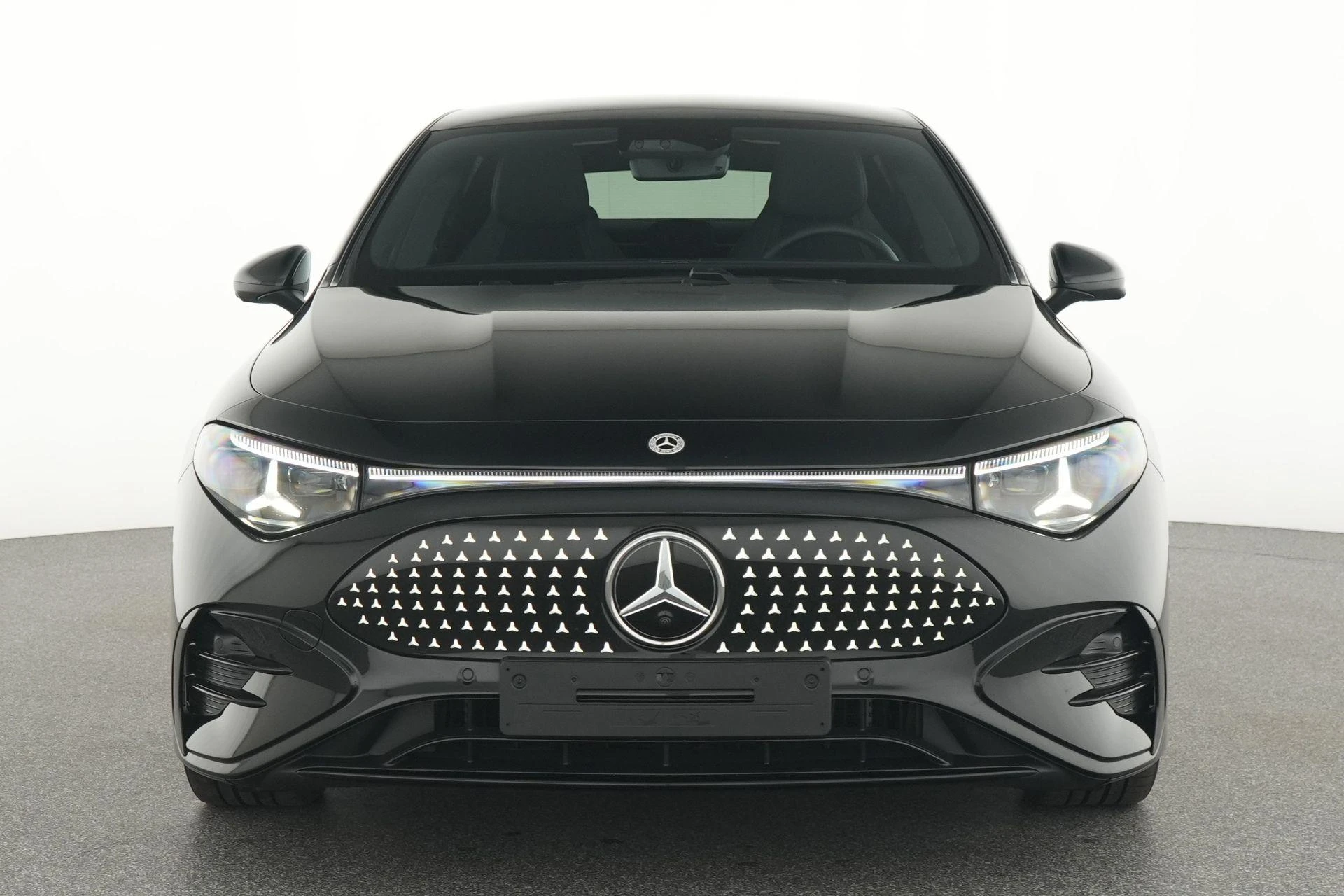 Mercedes-Benz-CLA-image-5