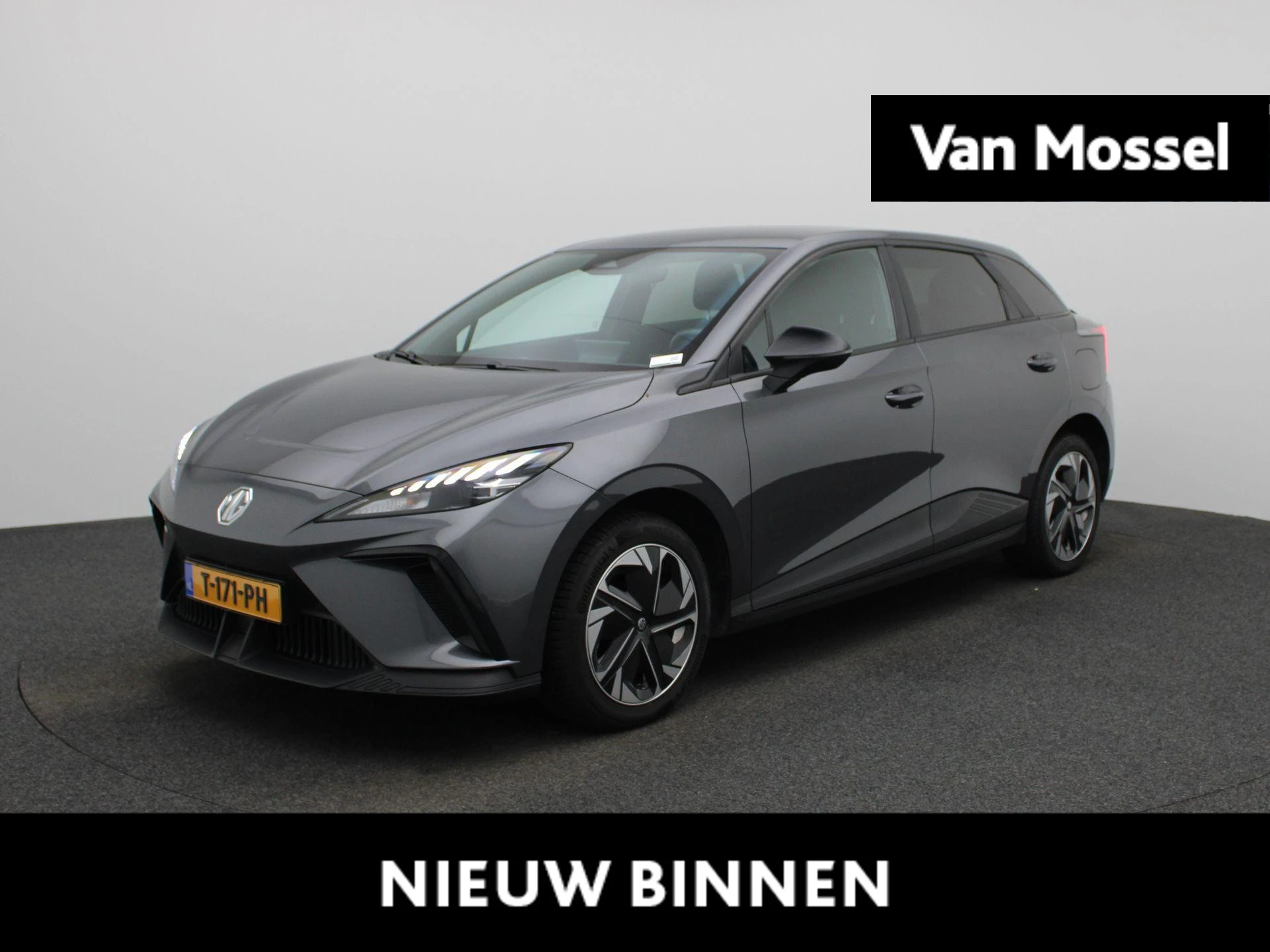 MG-MG4 EV-image-0