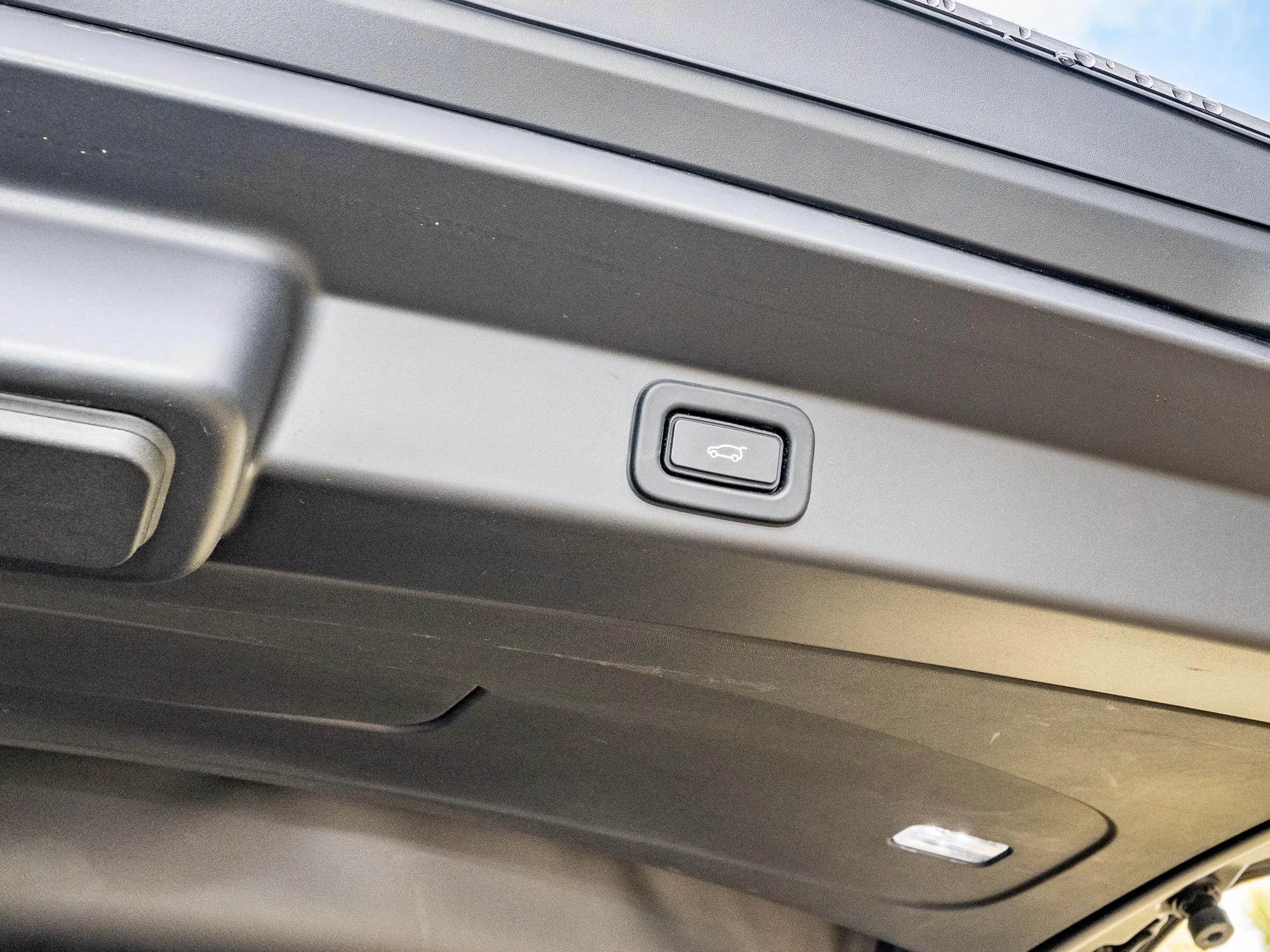 Land Rover-Range Rover Sport-image-24