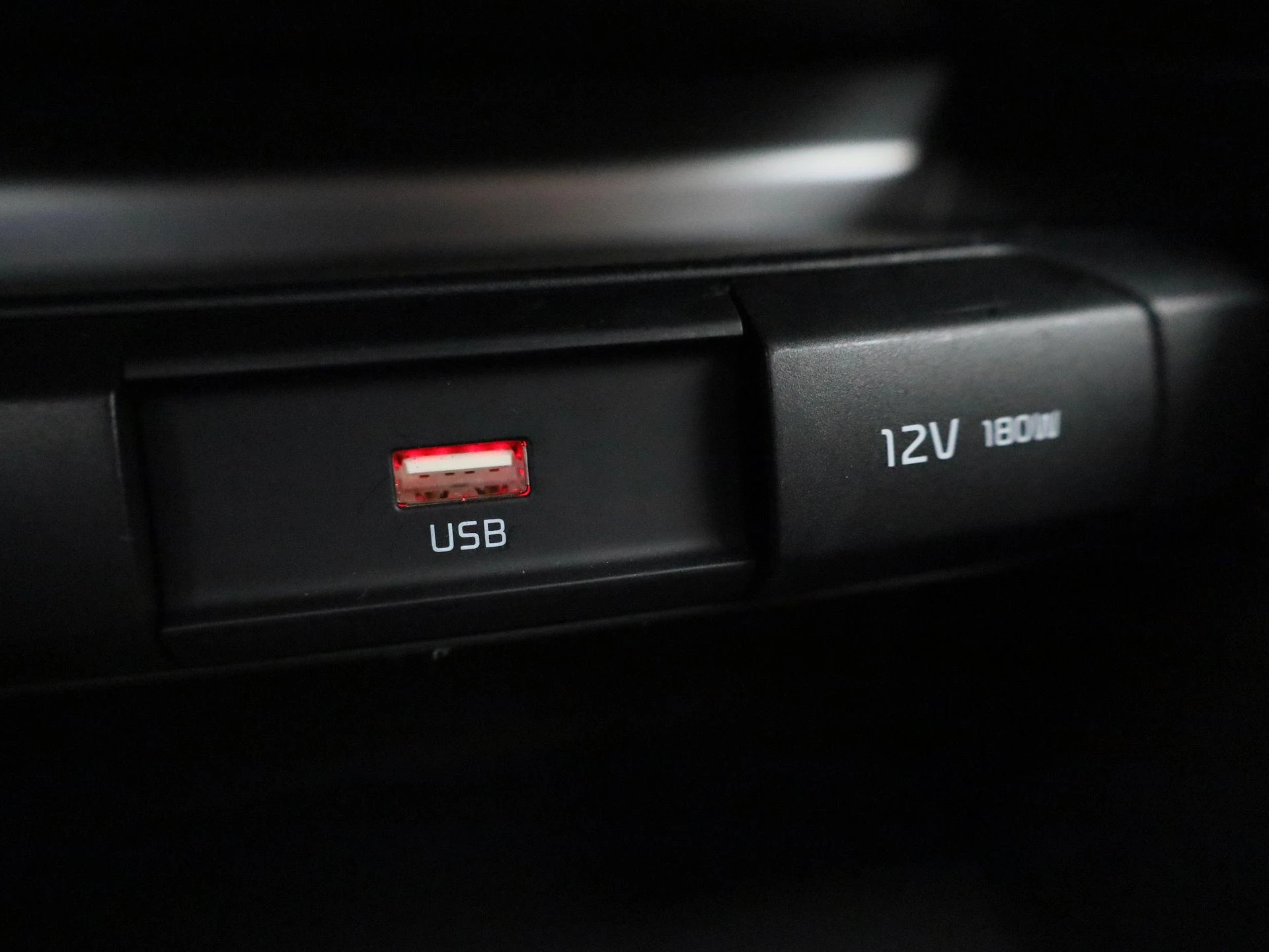 Kia-Stonic-image-16