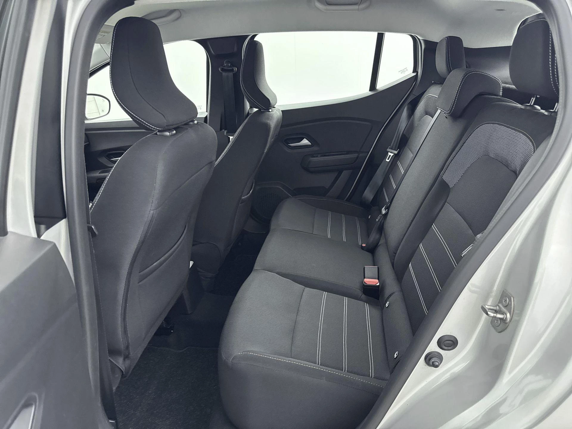 Dacia-Sandero Stepway-image-27
