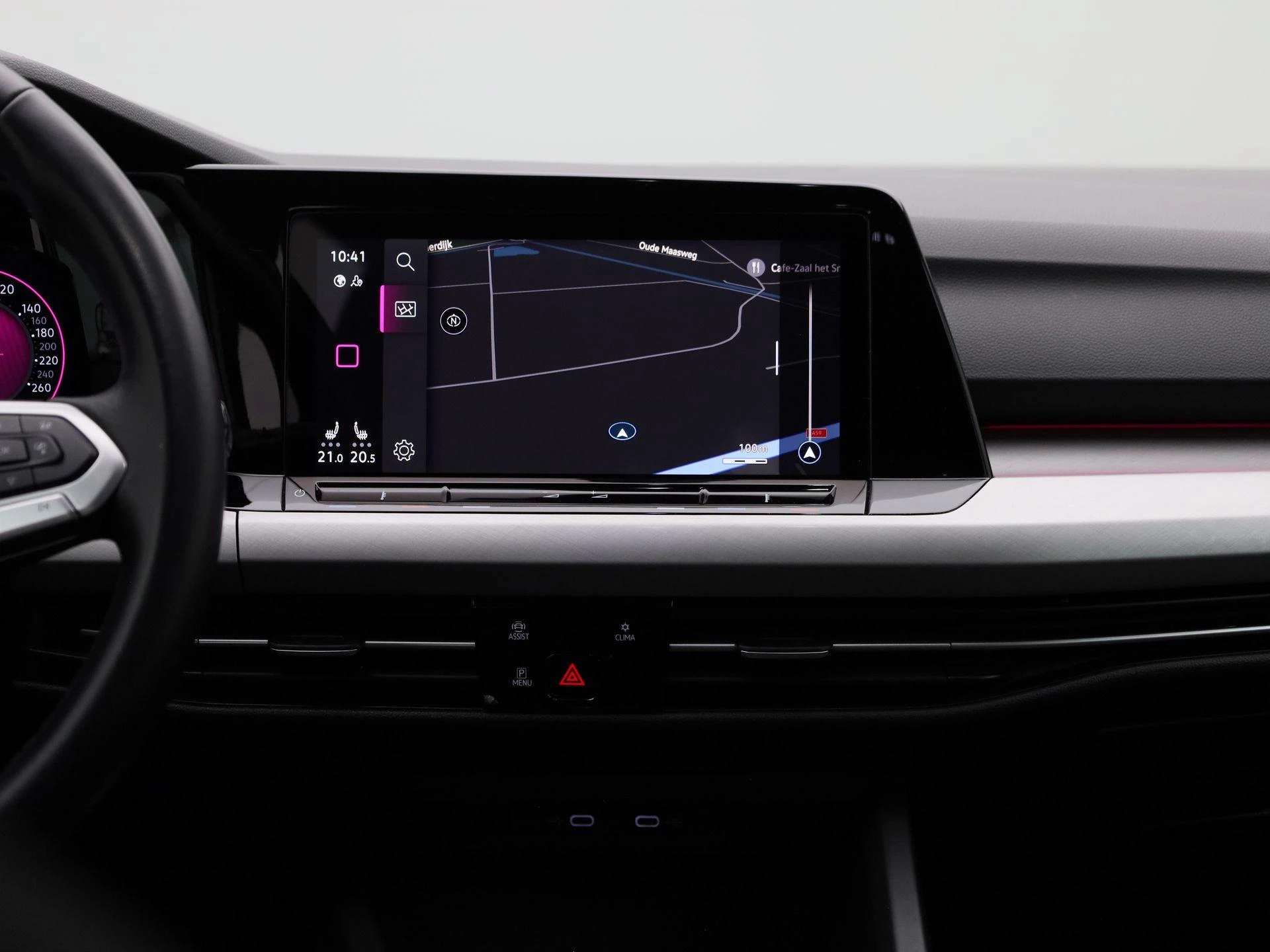 Volkswagen-Golf-image-9