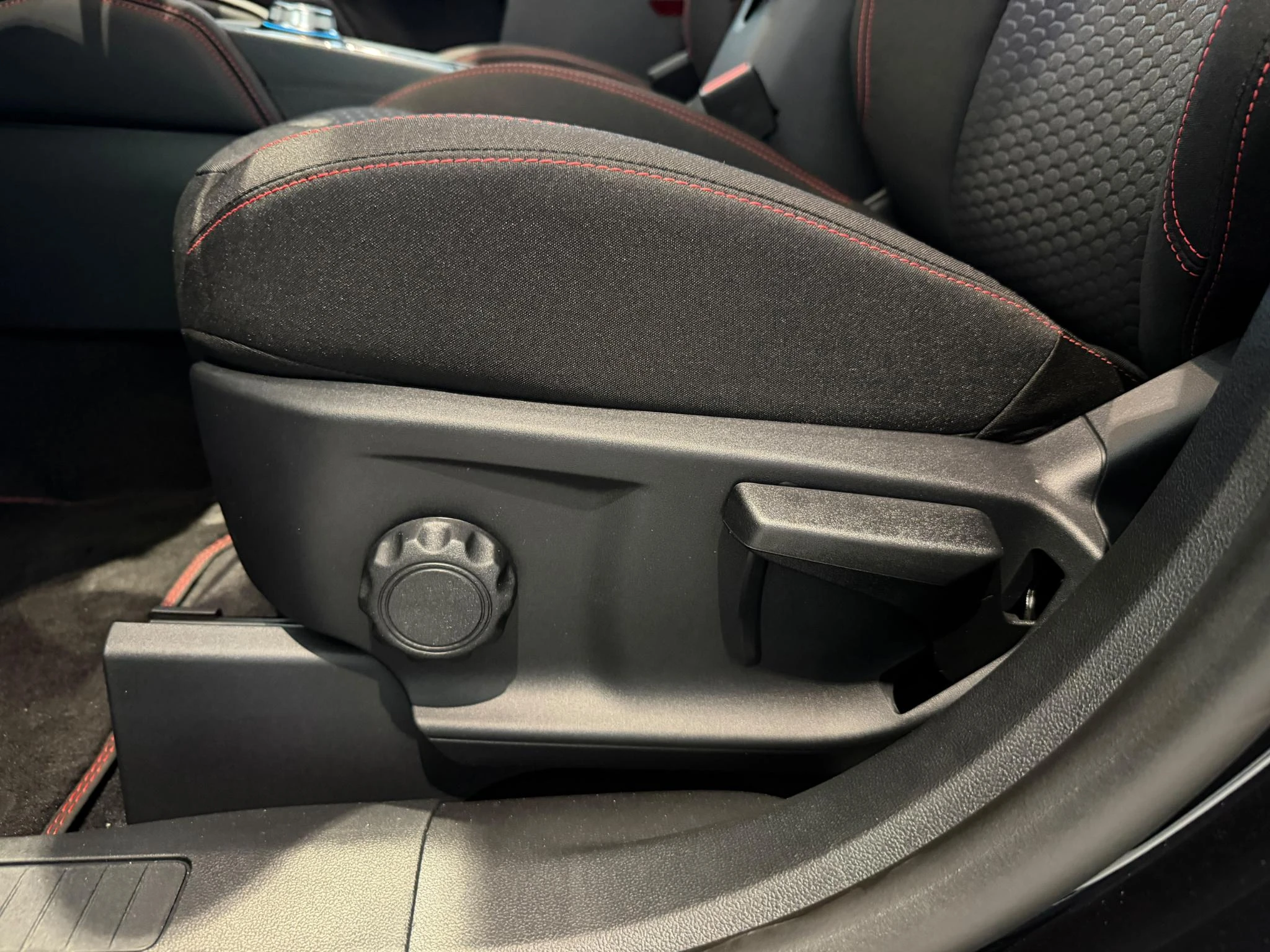 Ford-Kuga-image-17