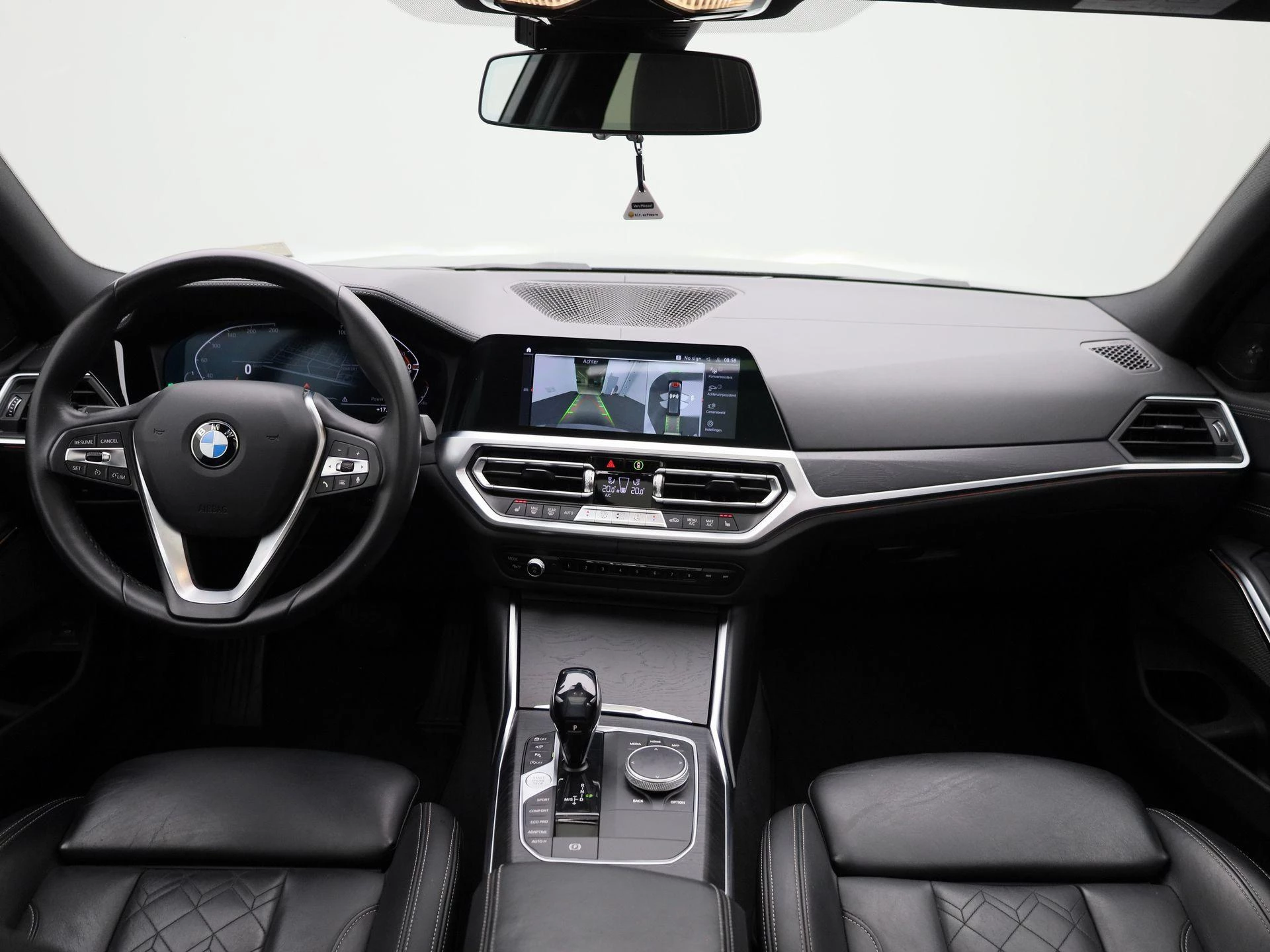 BMW 3 Serie Touring 330i xDrive High Executive Edition