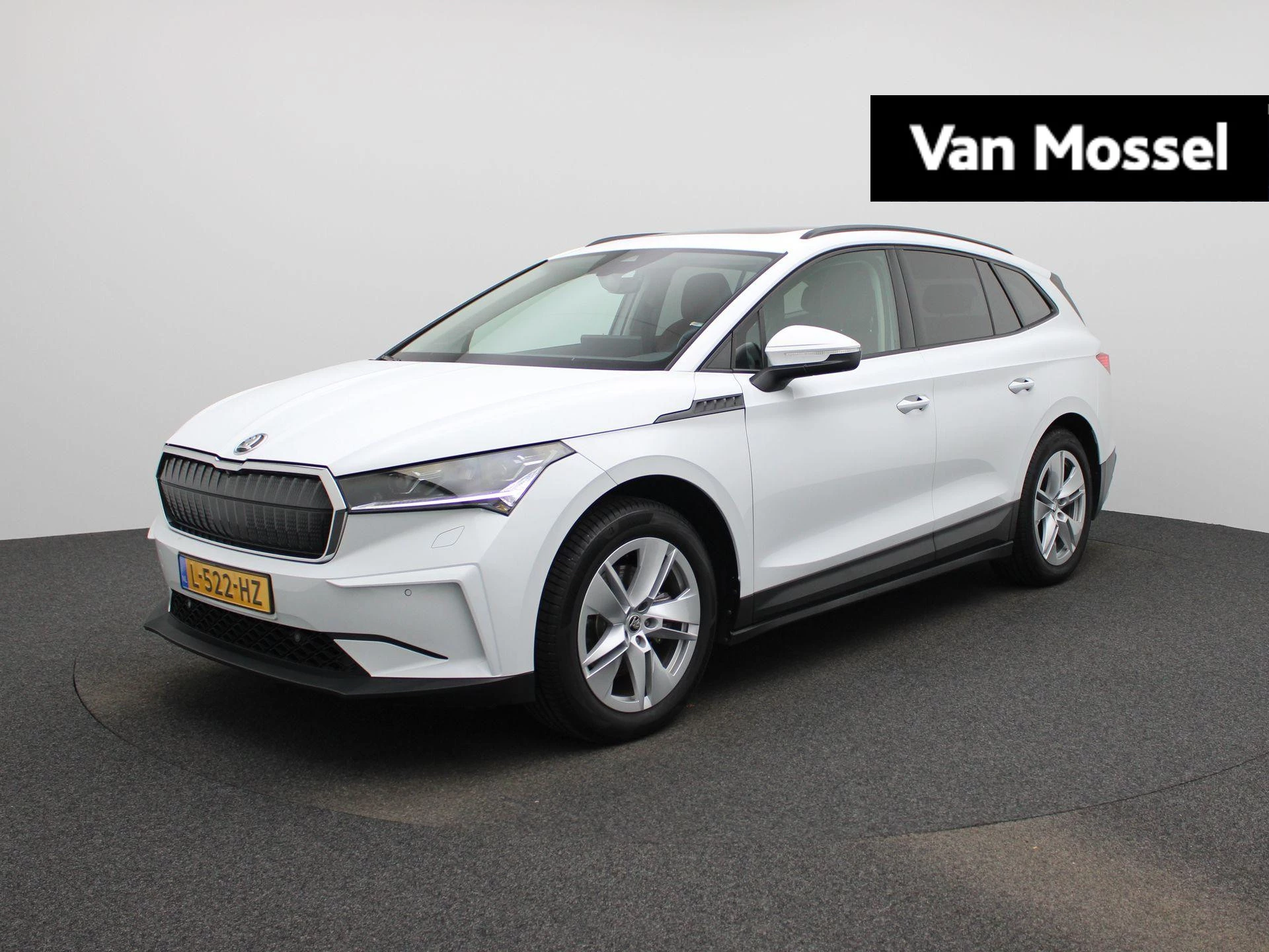 Škoda-Enyaq iV-image-0