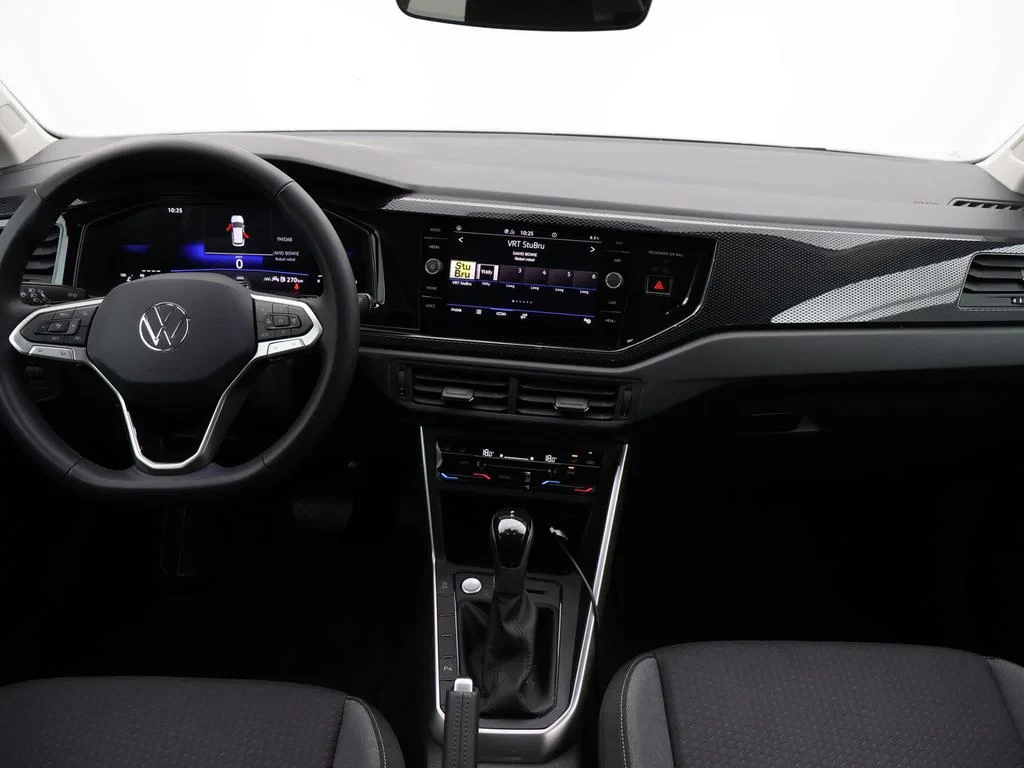Volkswagen-Taigo-image-11