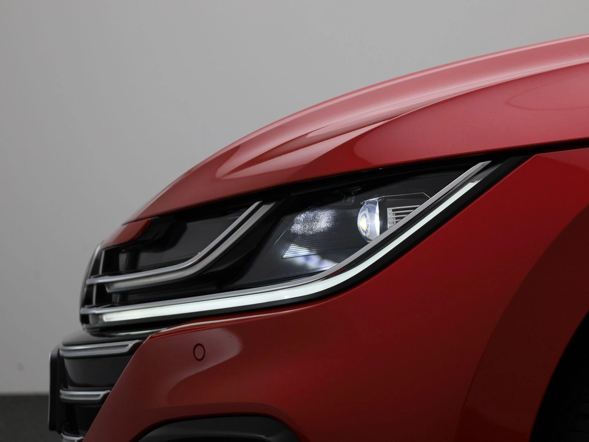 Volkswagen-Arteon-image-14