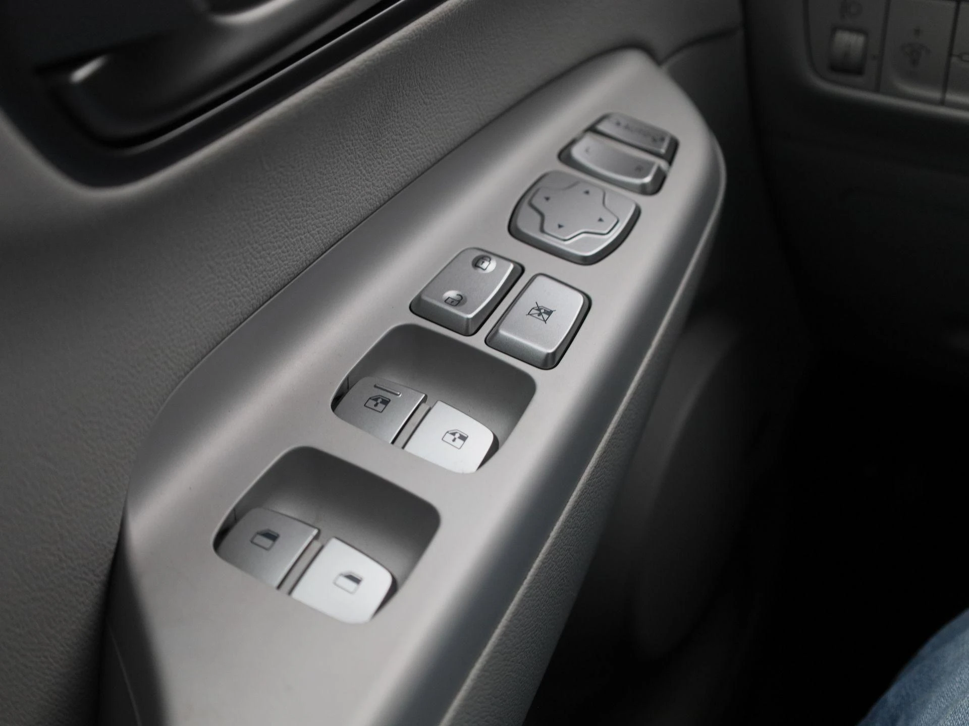 Hyundai-Kona-image-31