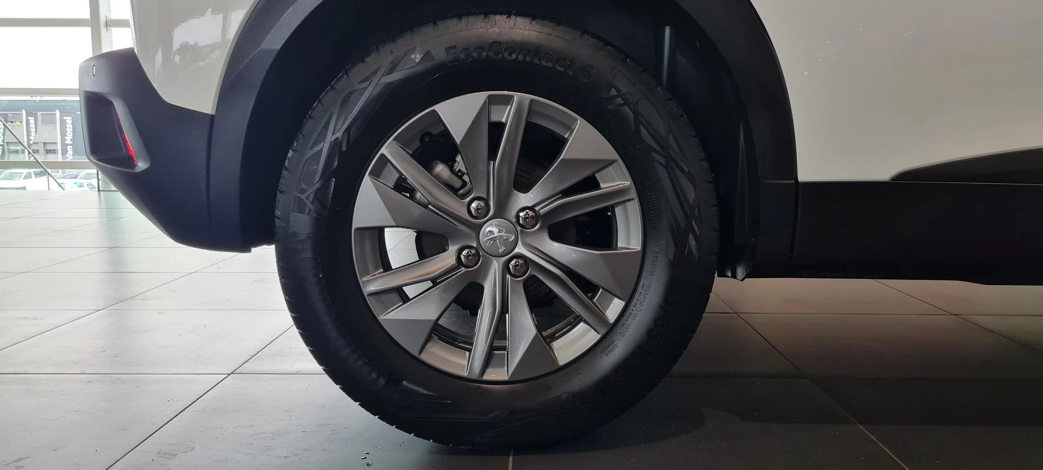 Peugeot-2008-image-24