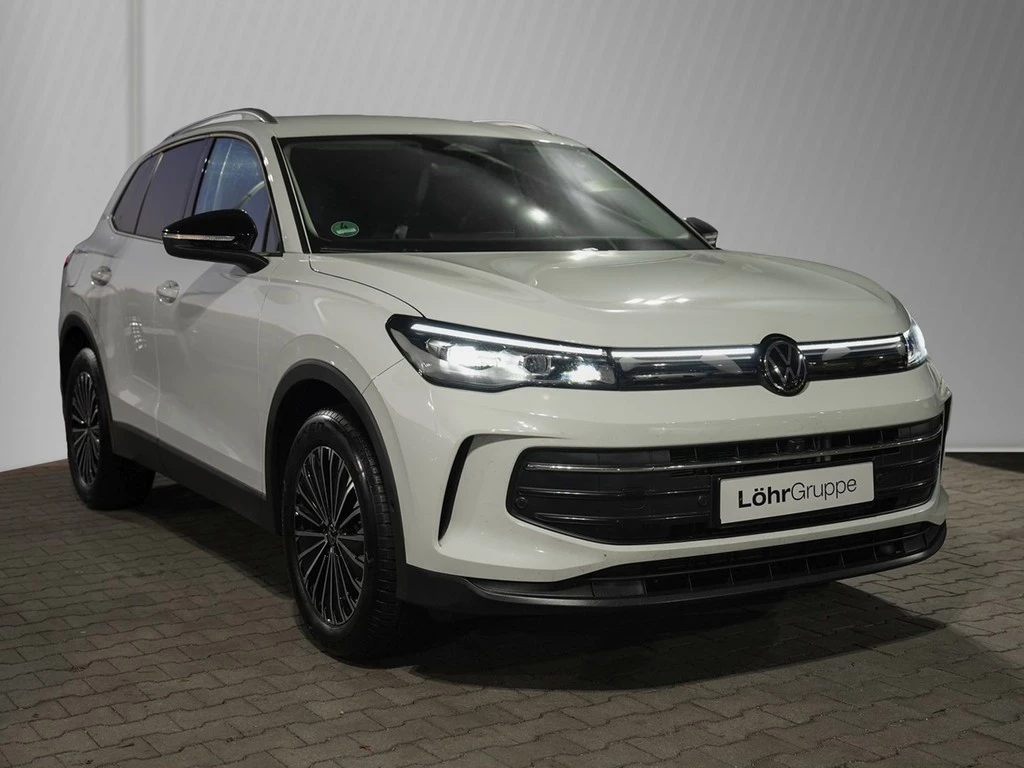 Volkswagen Tiguan 2,0 TDI DSG Goal,AHK,LED,360° Kamera Lenkrad/Sitzheizung,Climatronic,ALU