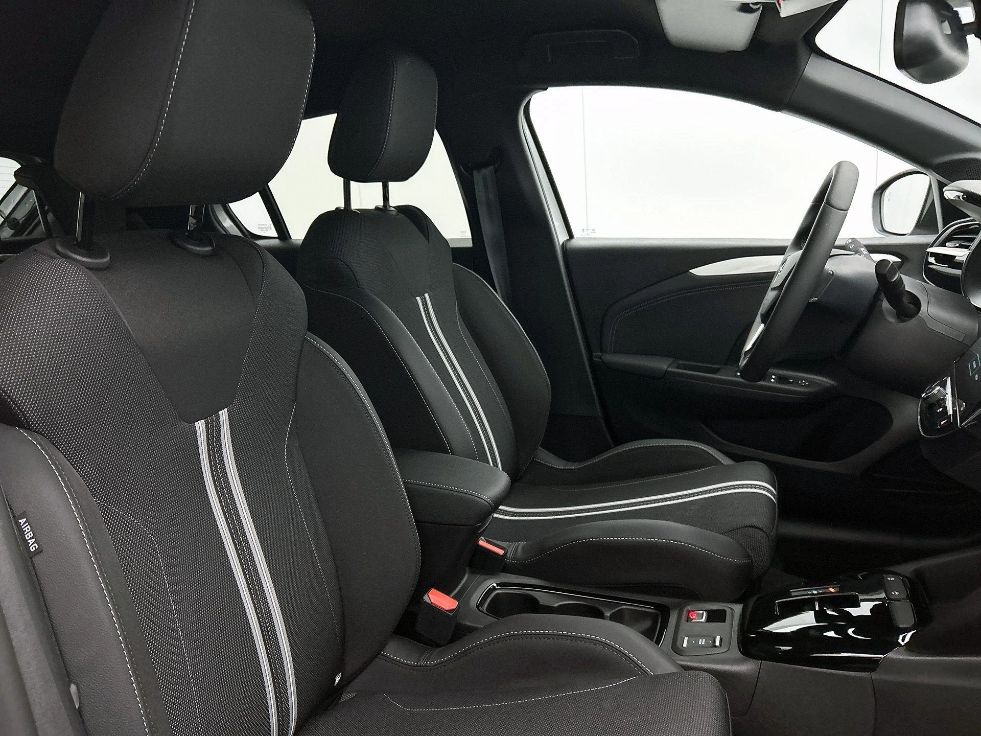 Opel-Corsa-image-13