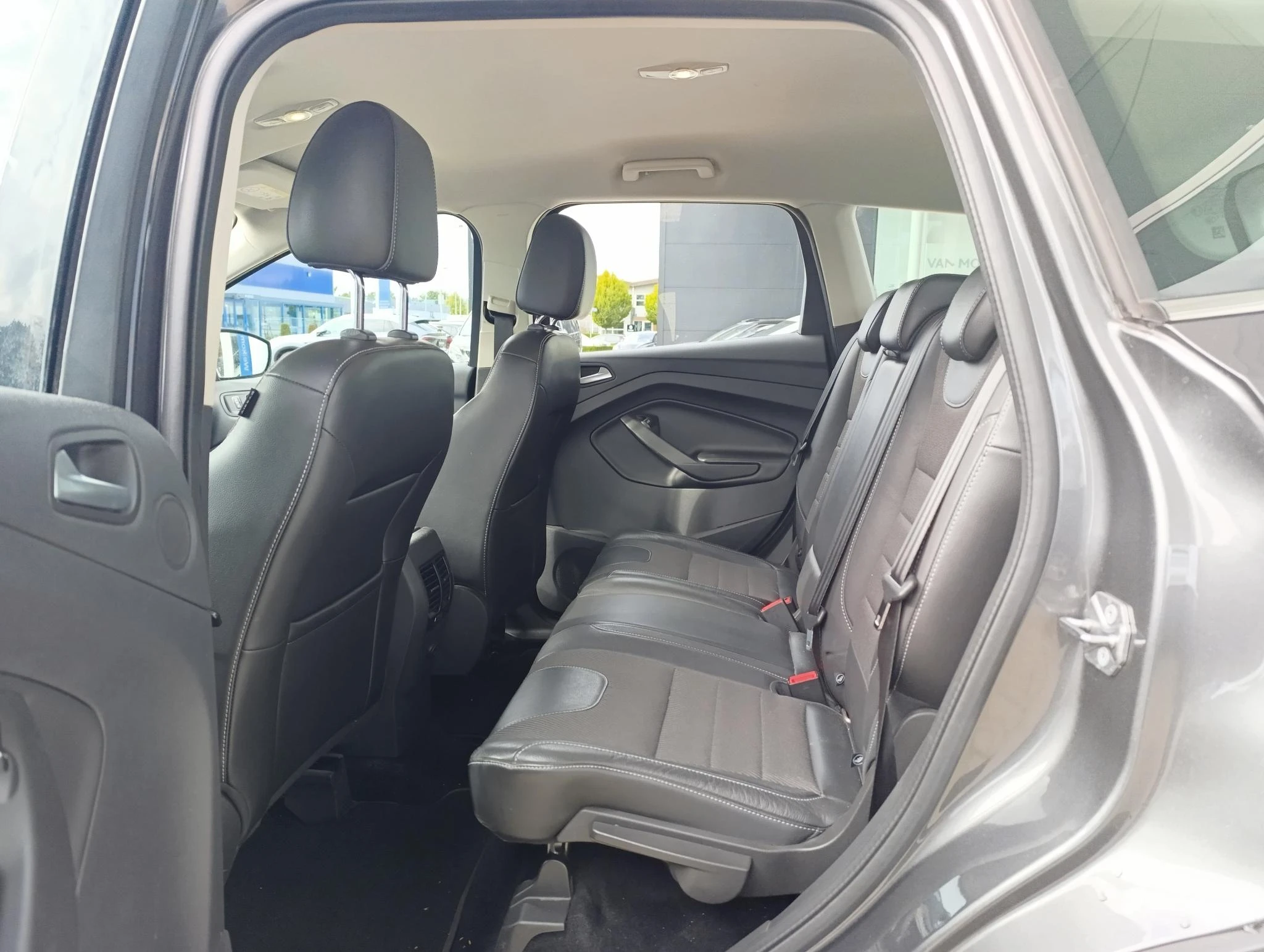 Ford-Kuga-image-13