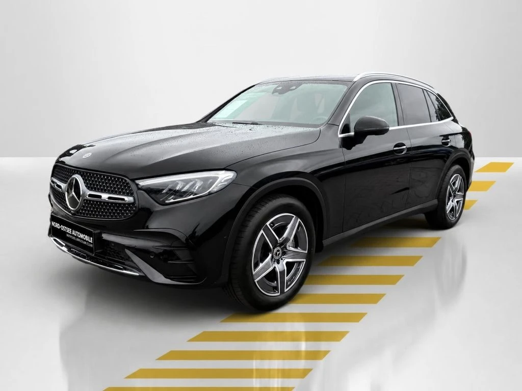Mercedes-Benz-GLC 300 d-image-3