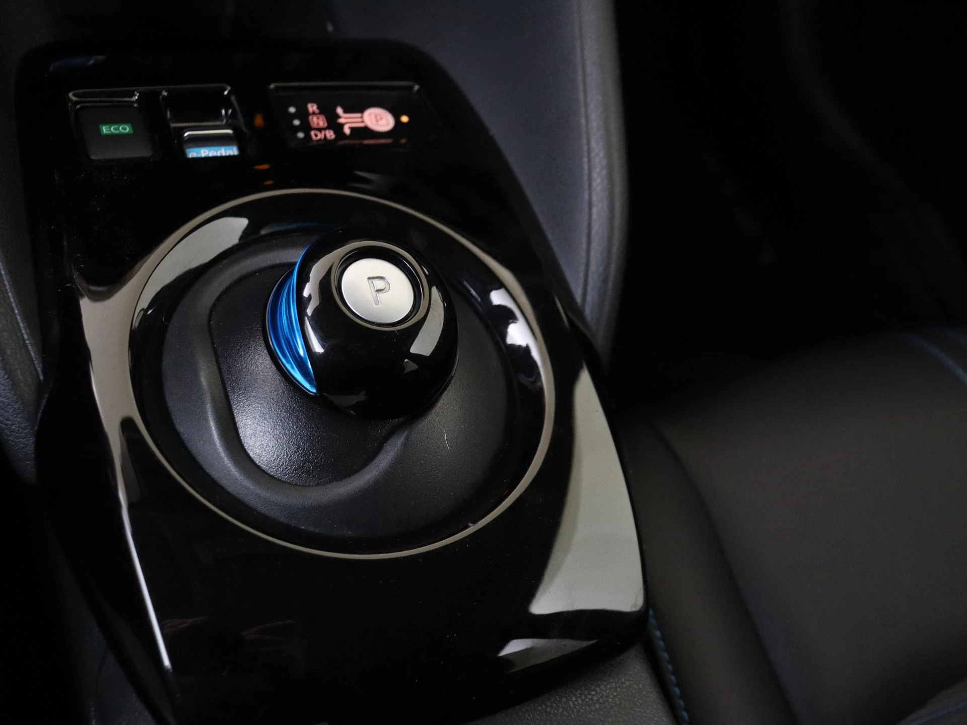 Nissan-Leaf-image-18