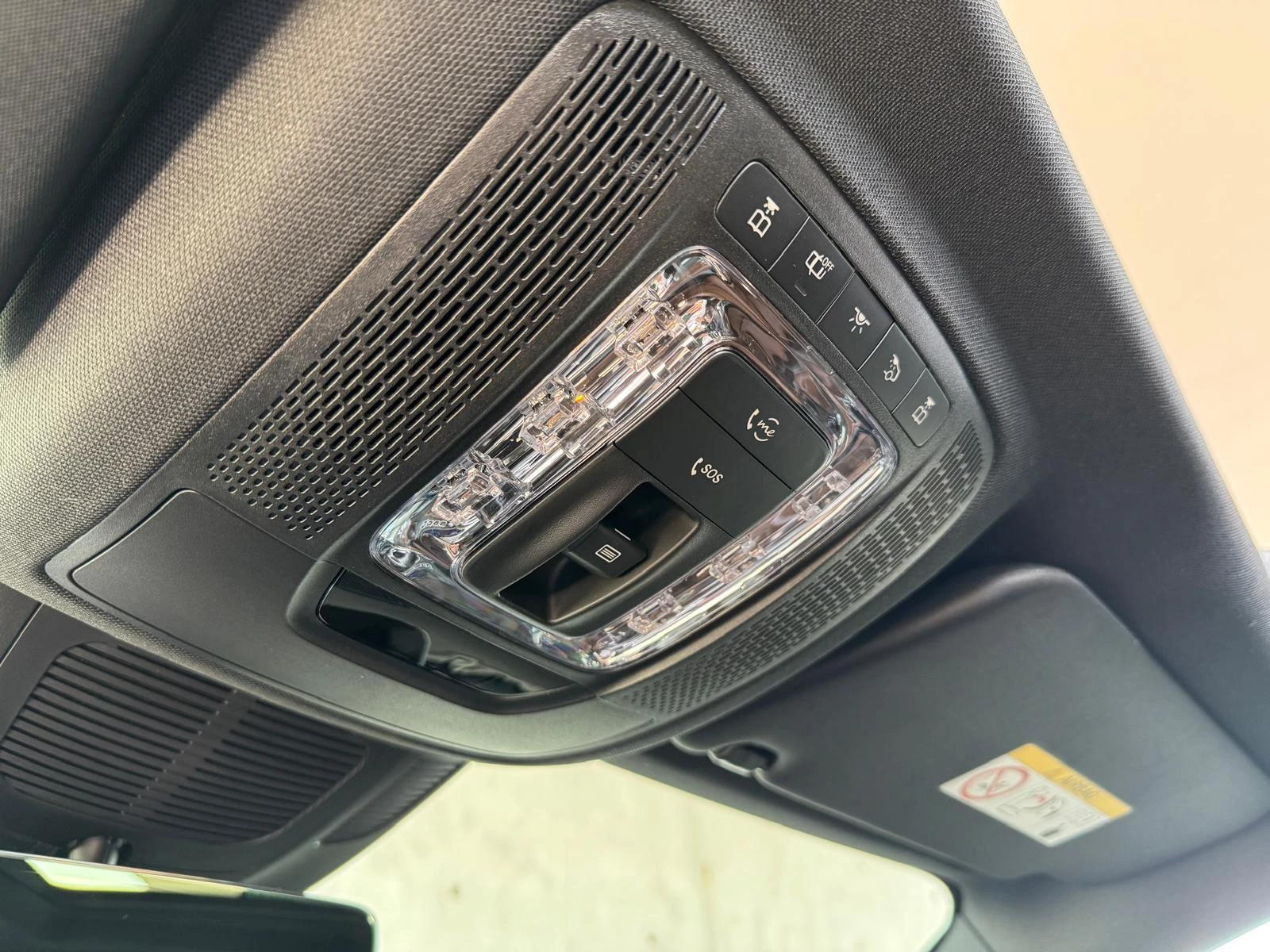 Mercedes-Benz-GLE-image-28