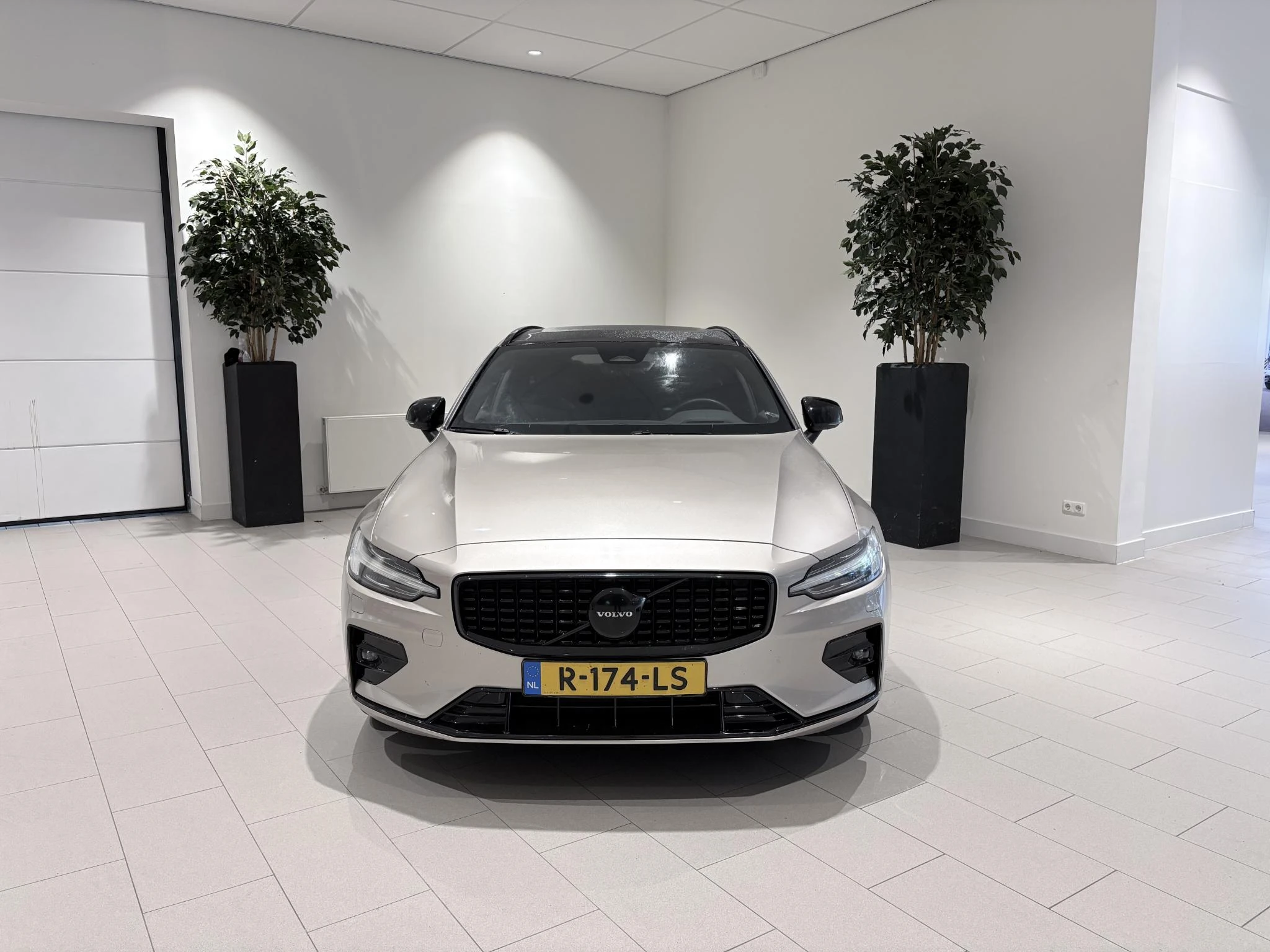 Volvo-V60-image-6
