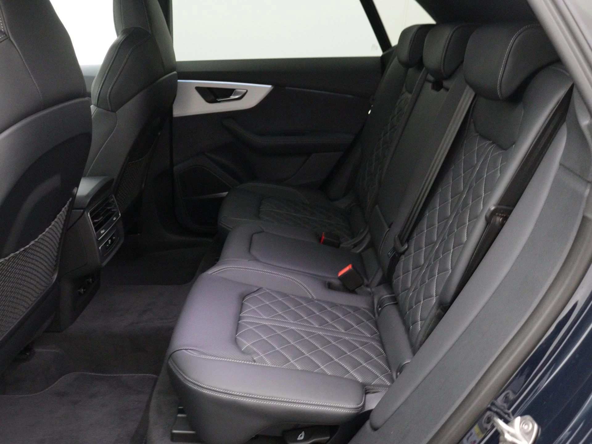 Audi-Q8-image-16