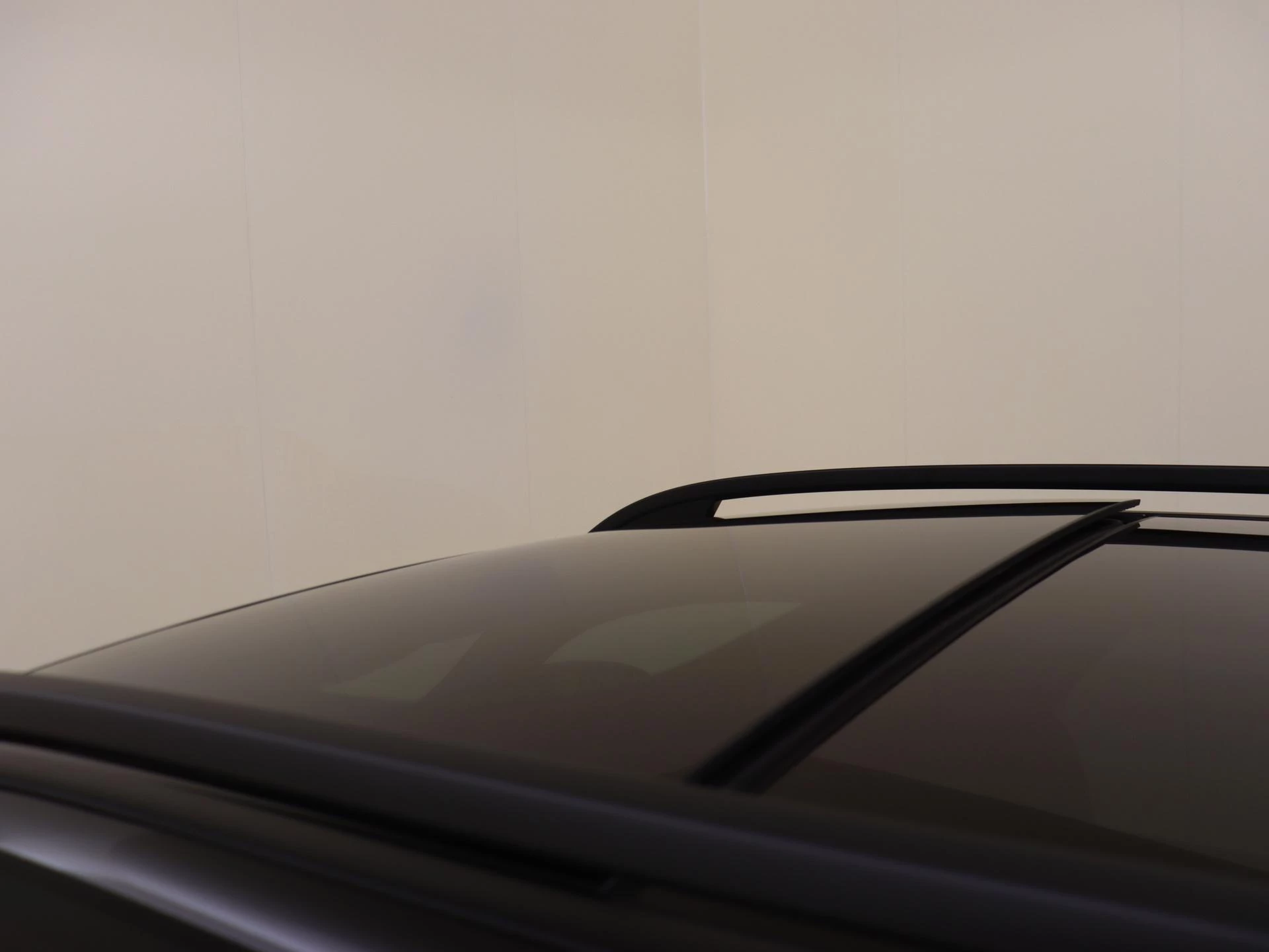 Mercedes-Benz-GLB-image-39