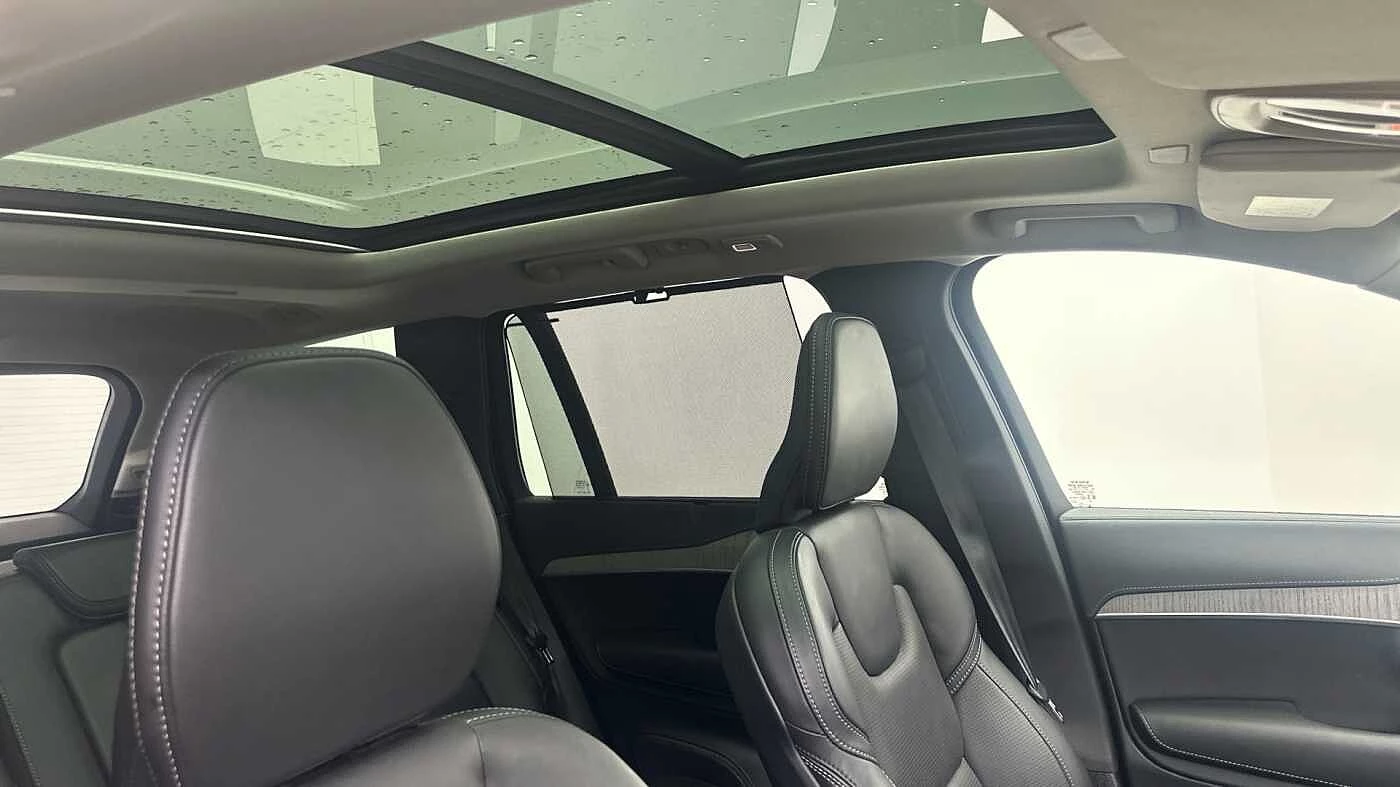 Volvo-XC90-image-16