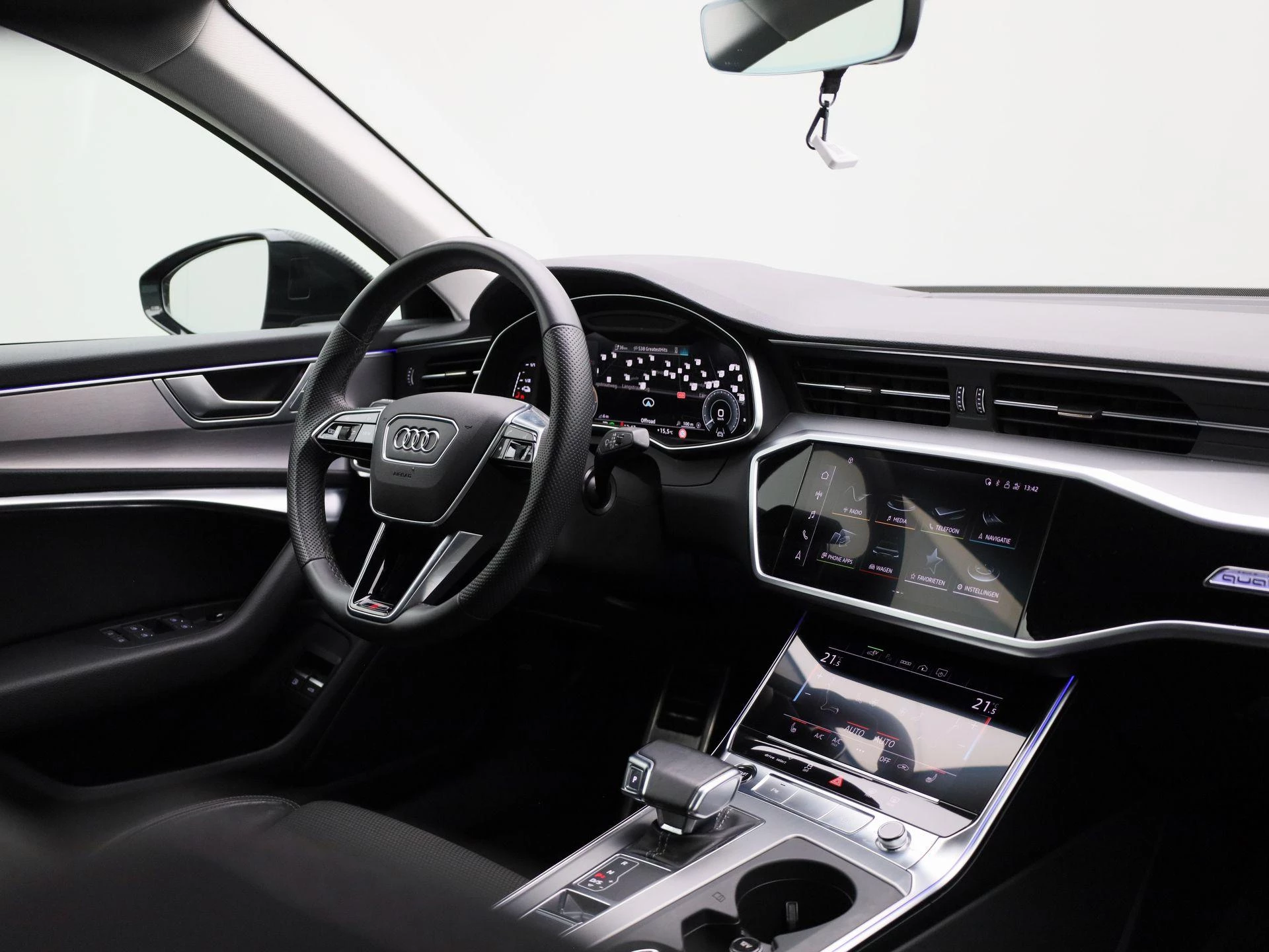 Audi A6 Limousine 55 TFSI e quattro Pro Line S Competition