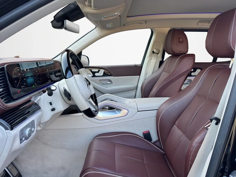 Mercedes-Benz-GLS-image-17