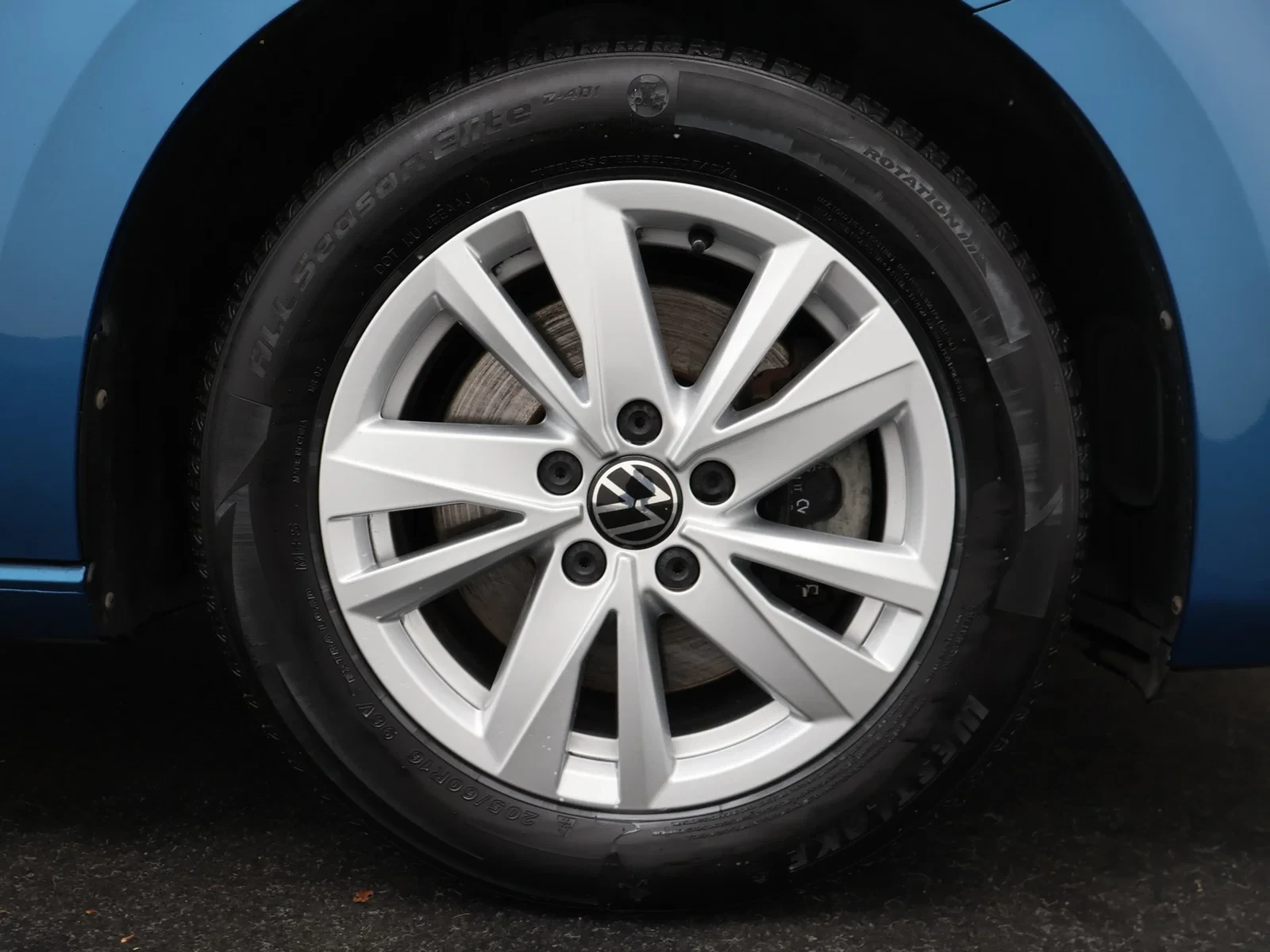 Volkswagen Touran Touran Trendline 1.5TSI 150PK *PANODAK*7 ZITPLAATSEN*CAMERA*ACC*PDC*APP-CONNECT*...*