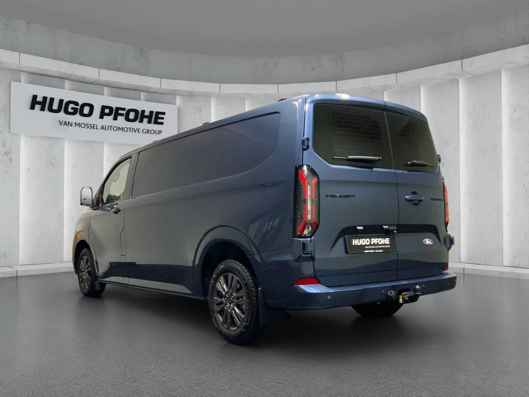 Ford-Transit Custom-image-2