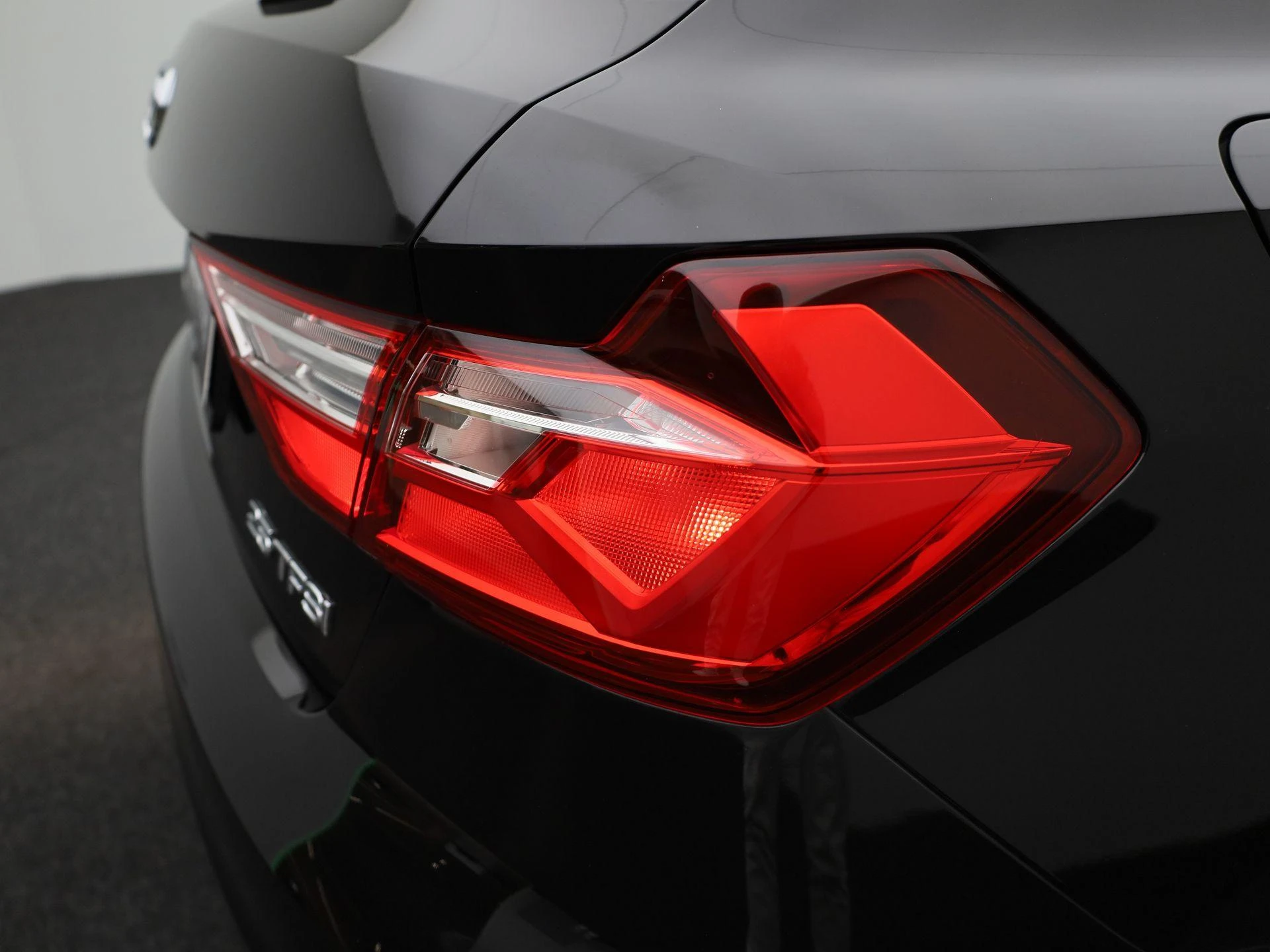 Audi-A1 Sportback-image-33