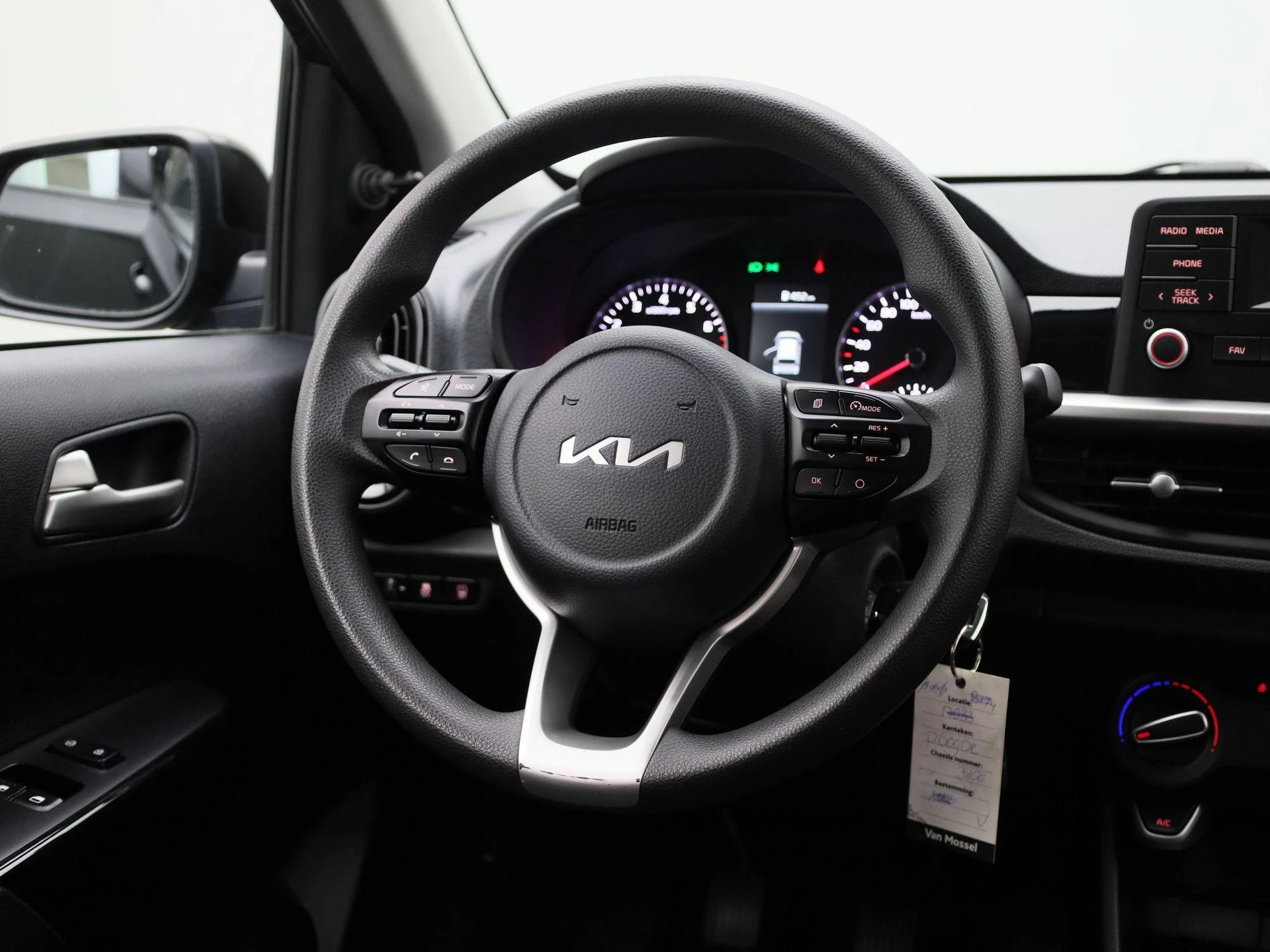 Kia-Picanto-image-9