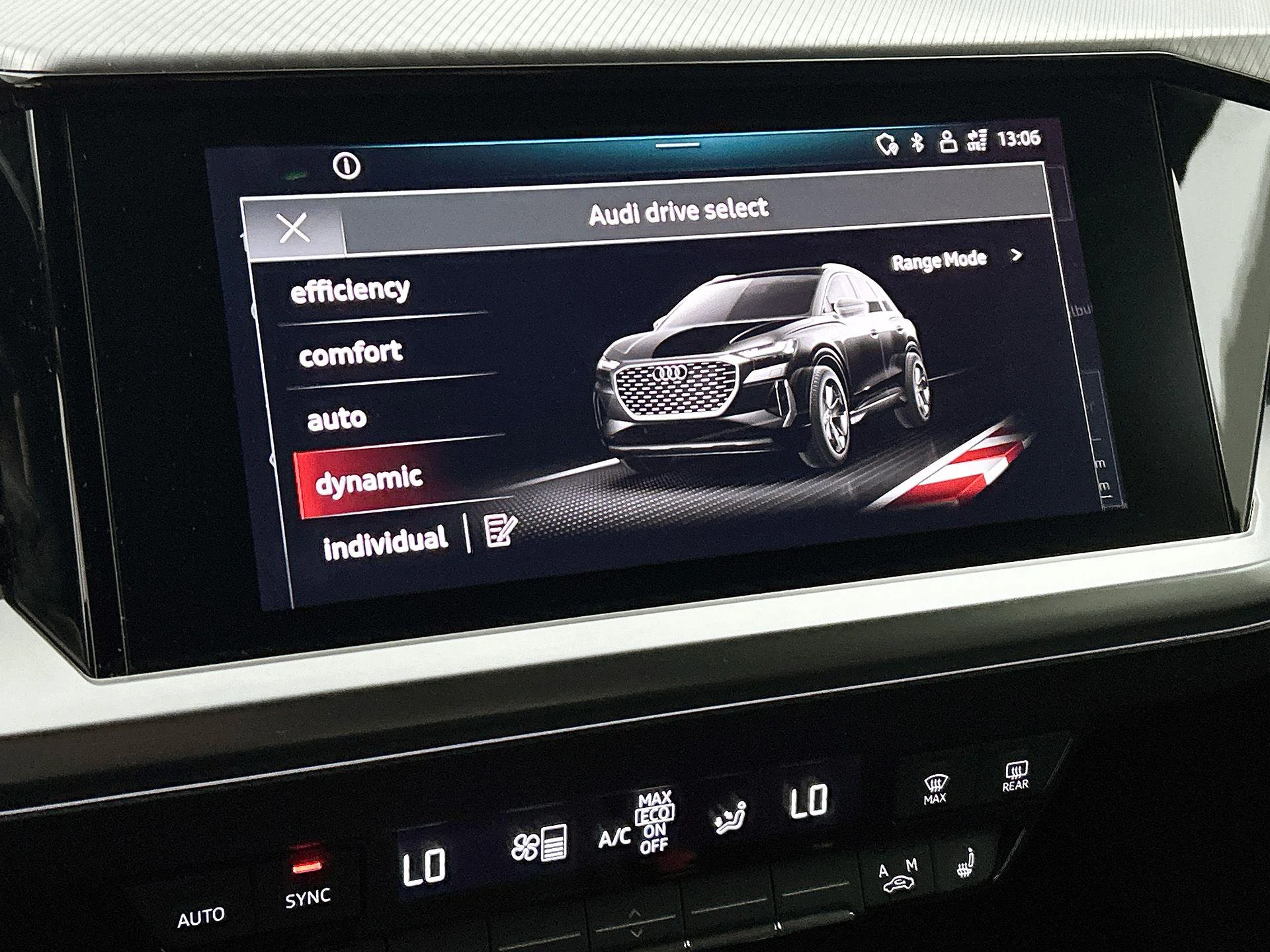 Audi-Q4 e-tron-image-23