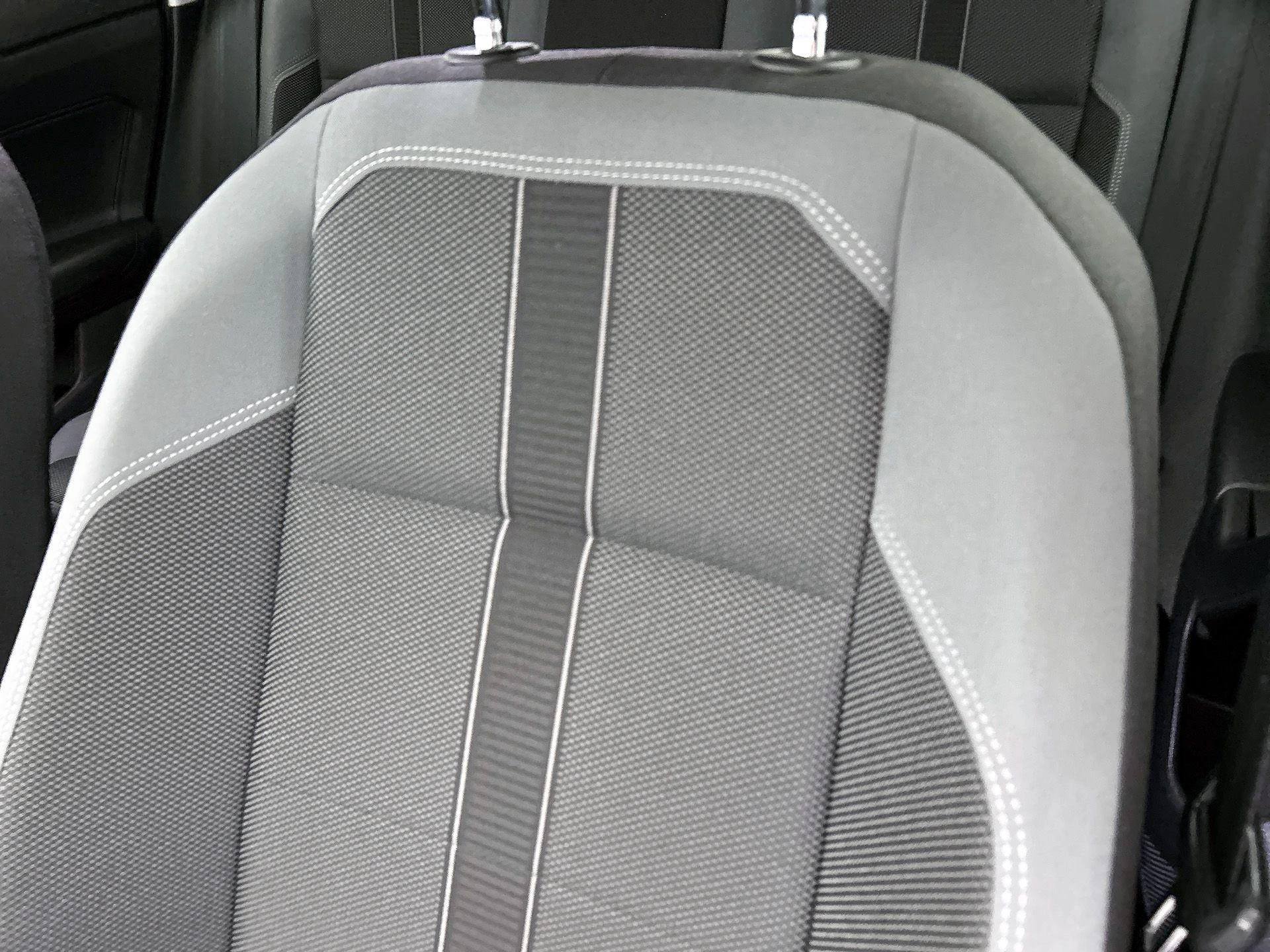 Volkswagen-Polo-image-16