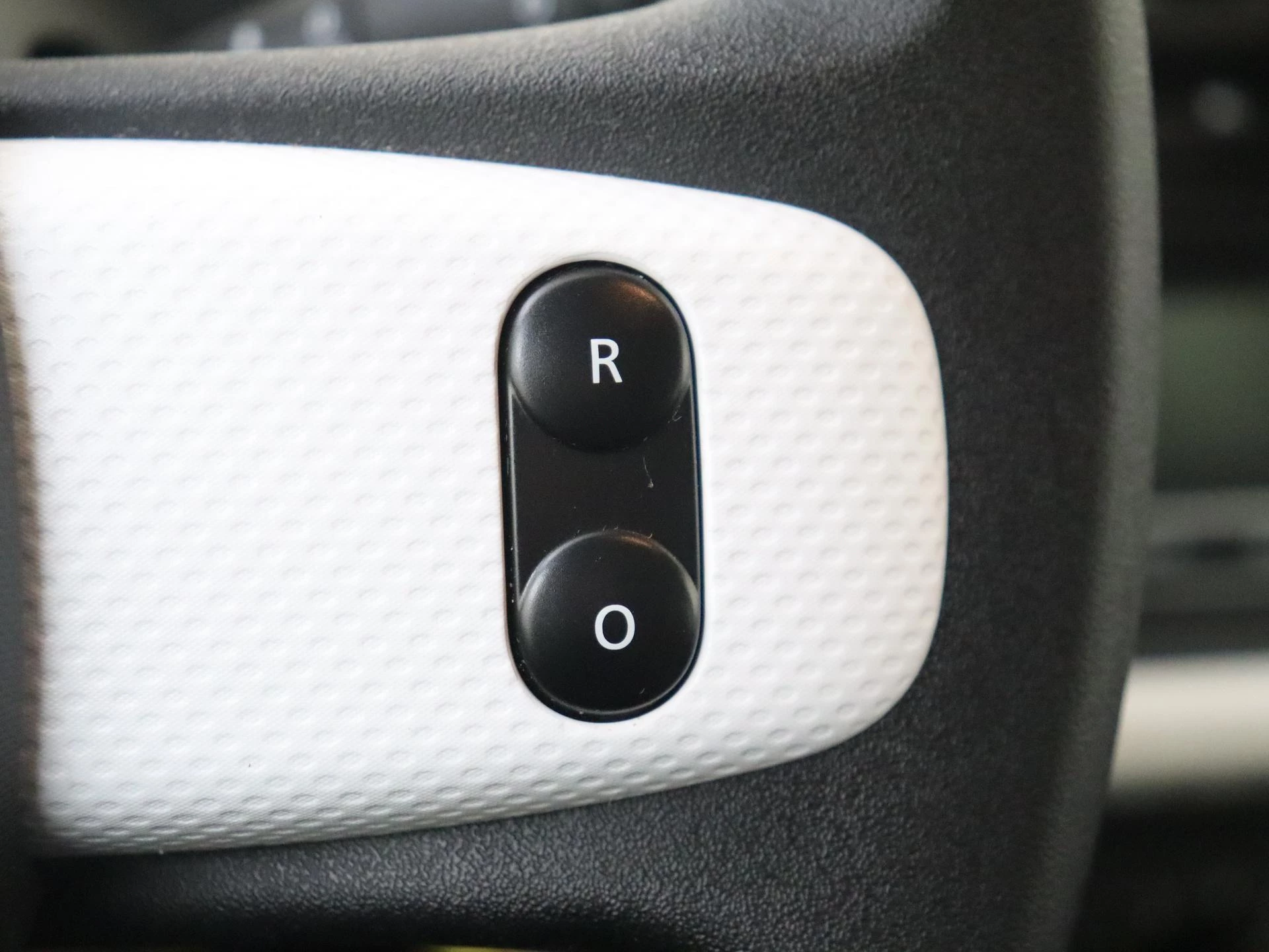 Renault-Twingo-image-16