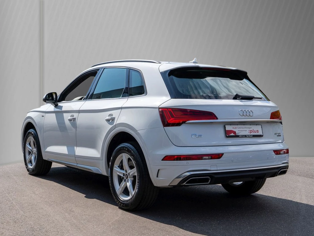 Audi Q5 40 TDI quattro S line S-tronic Navi Pano AHK