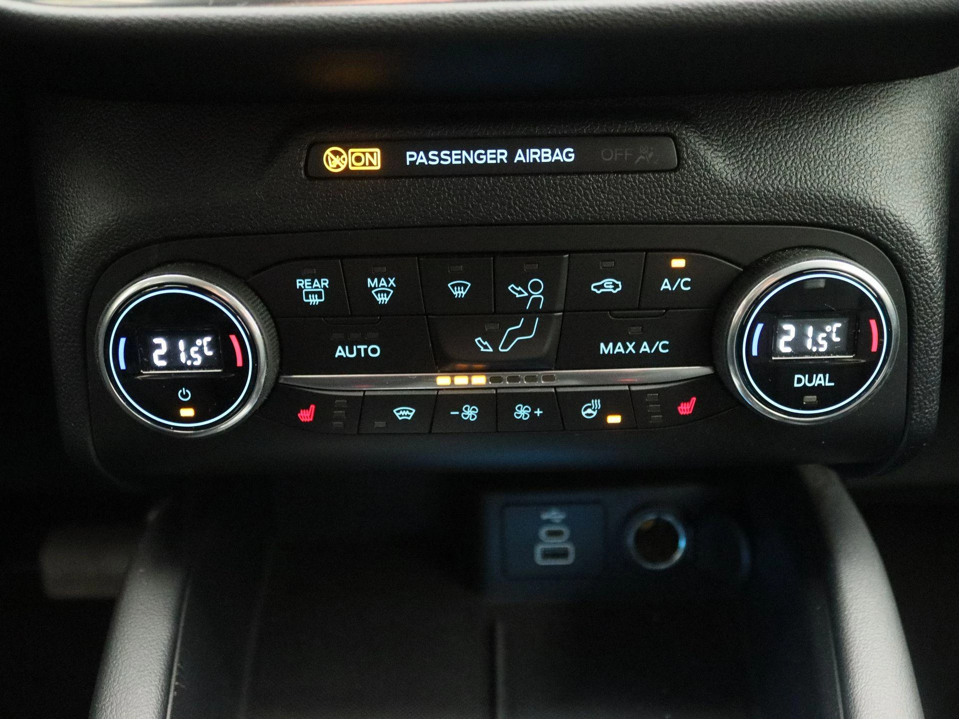 Ford-Kuga-image-10