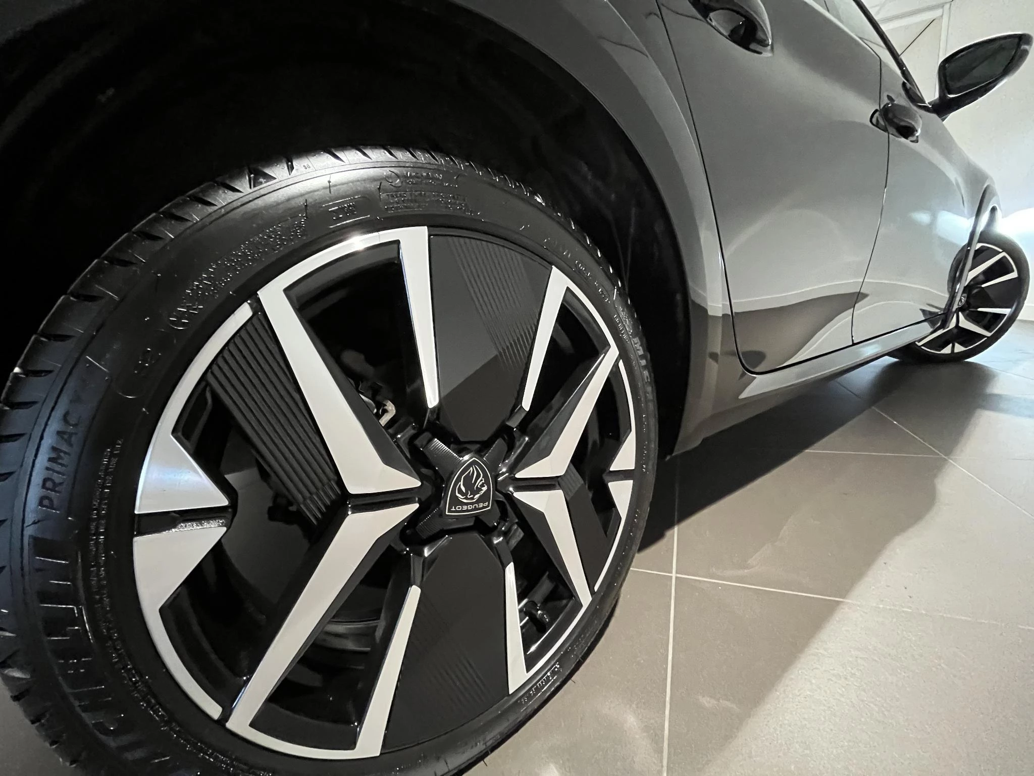 Peugeot-208-image-23