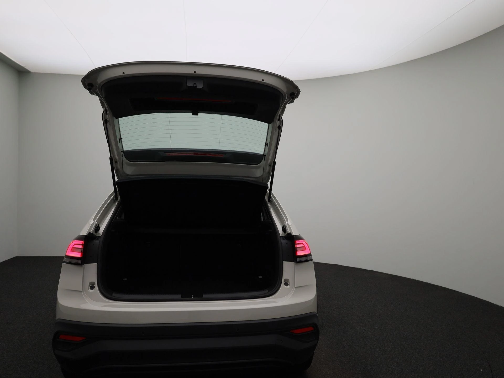 Volkswagen-Taigo-image-10