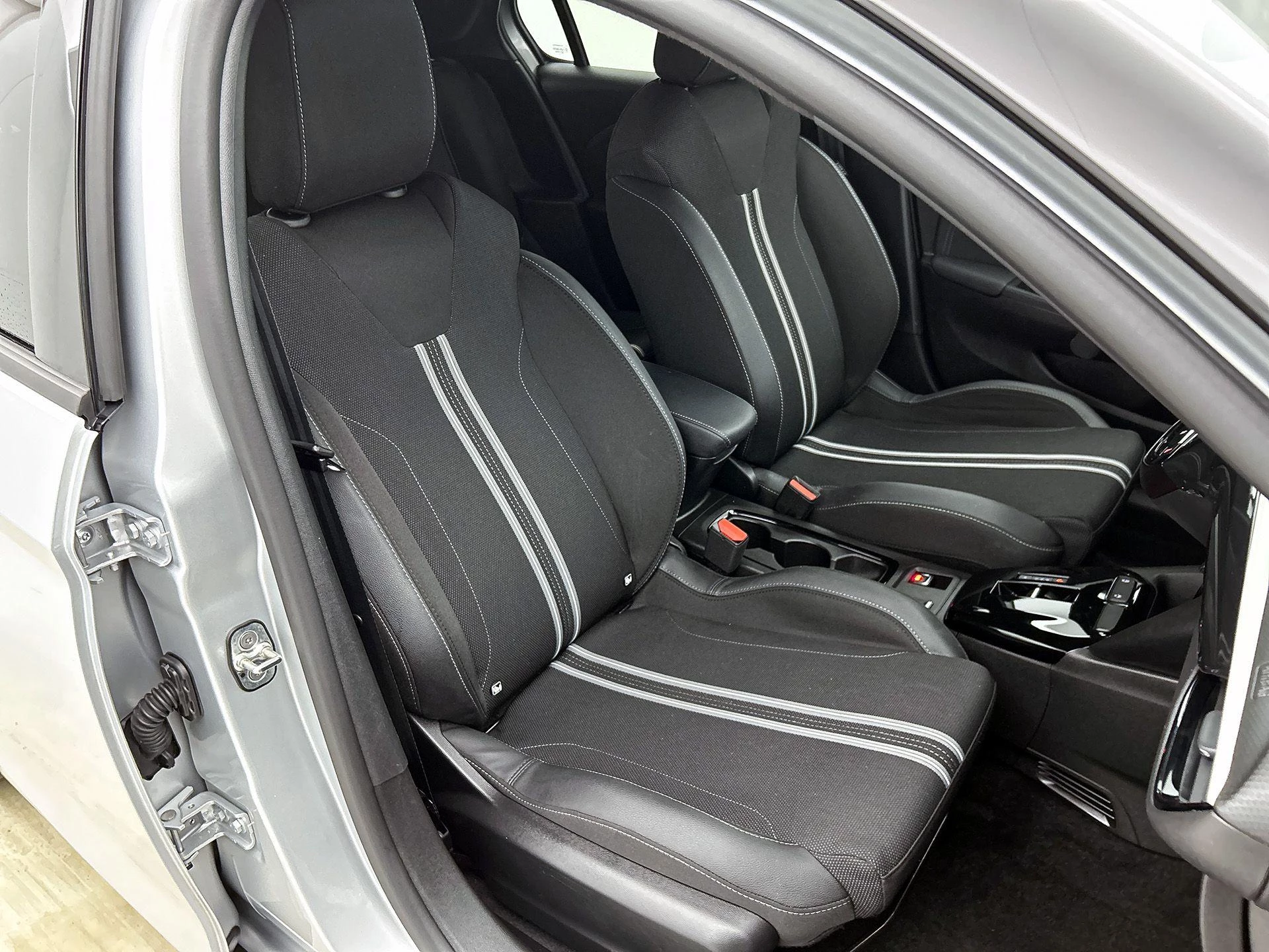 Opel Corsa 1.2 Turbo Hybrid GS