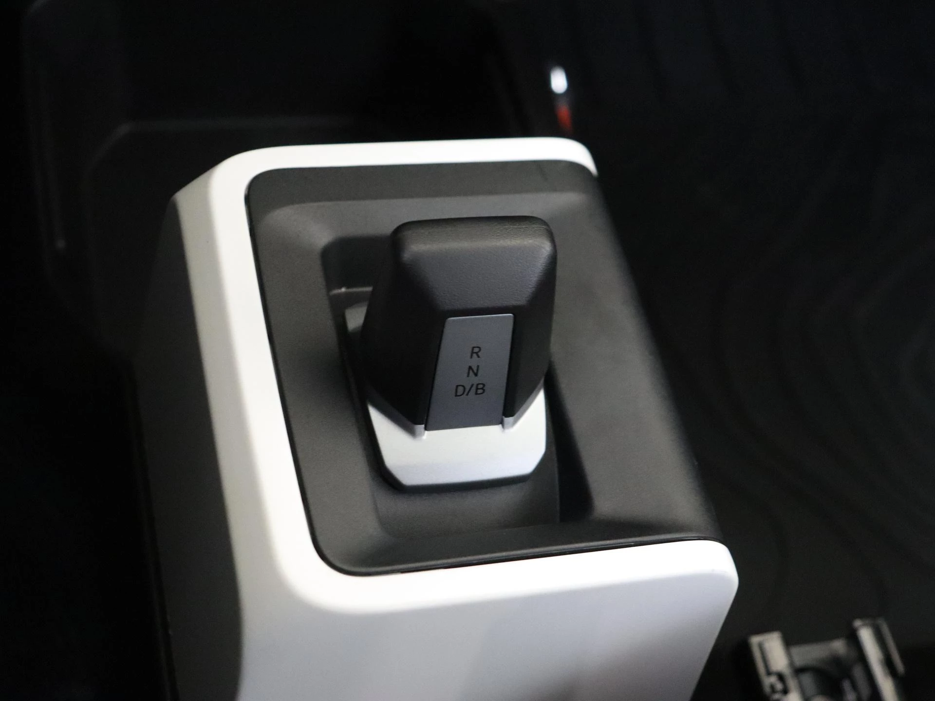 Dacia-Spring-image-17