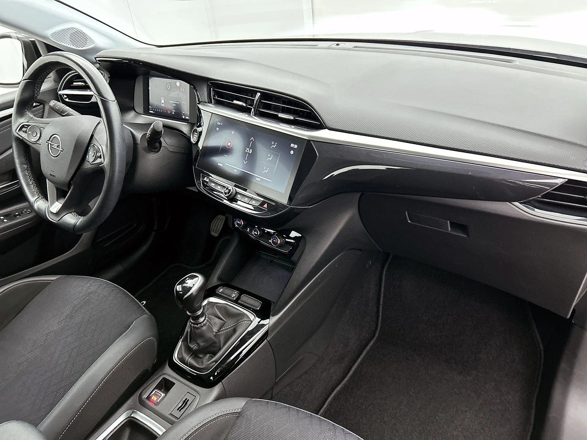 Opel-Corsa-image-21