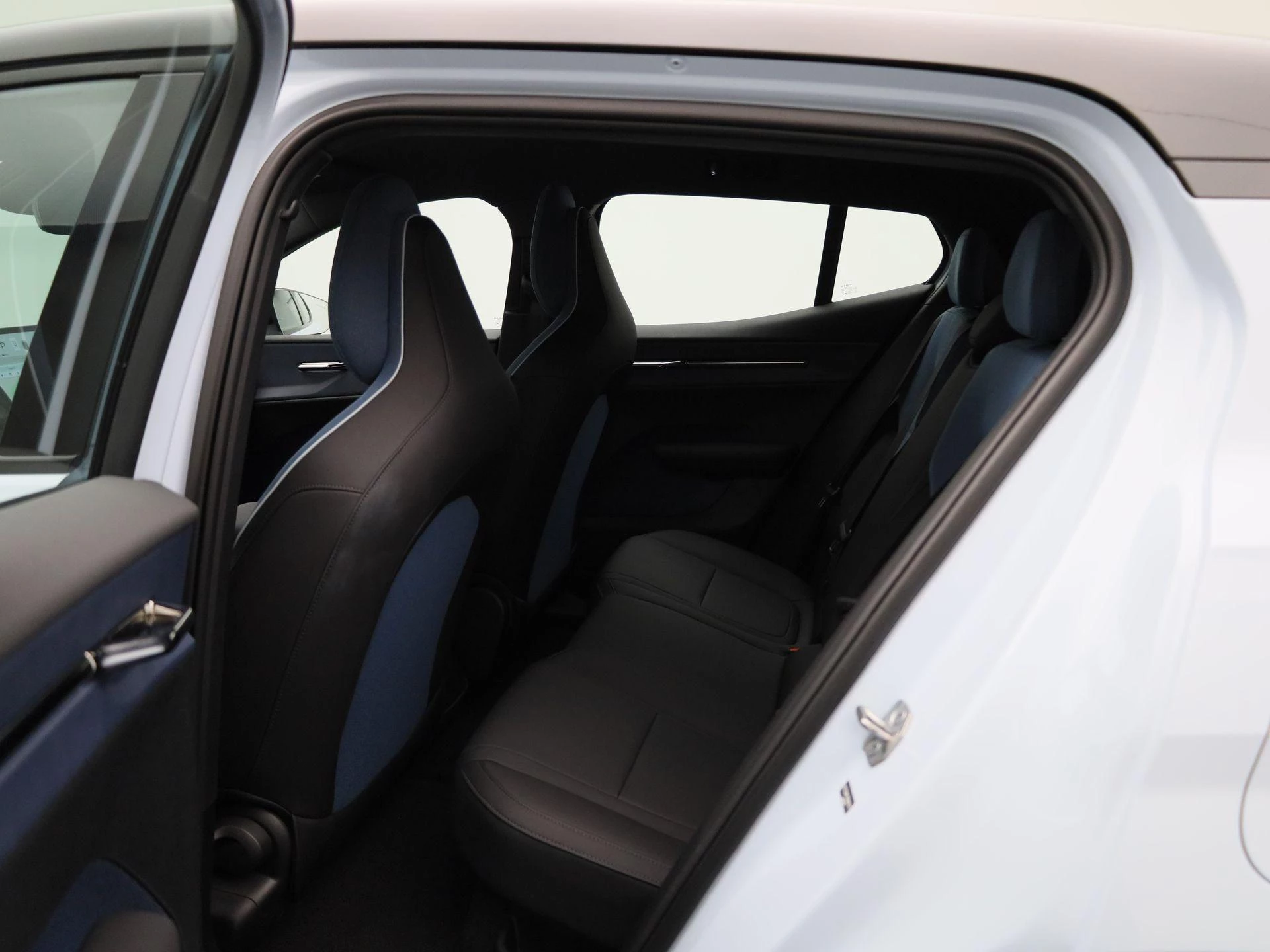 Volvo EX30 Single Motor Extended Range Plus