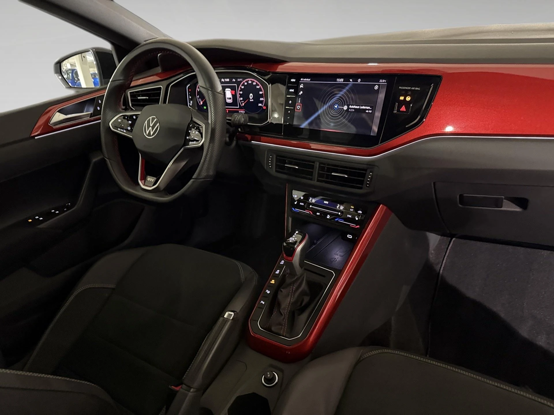 Volkswagen-Polo-image-6