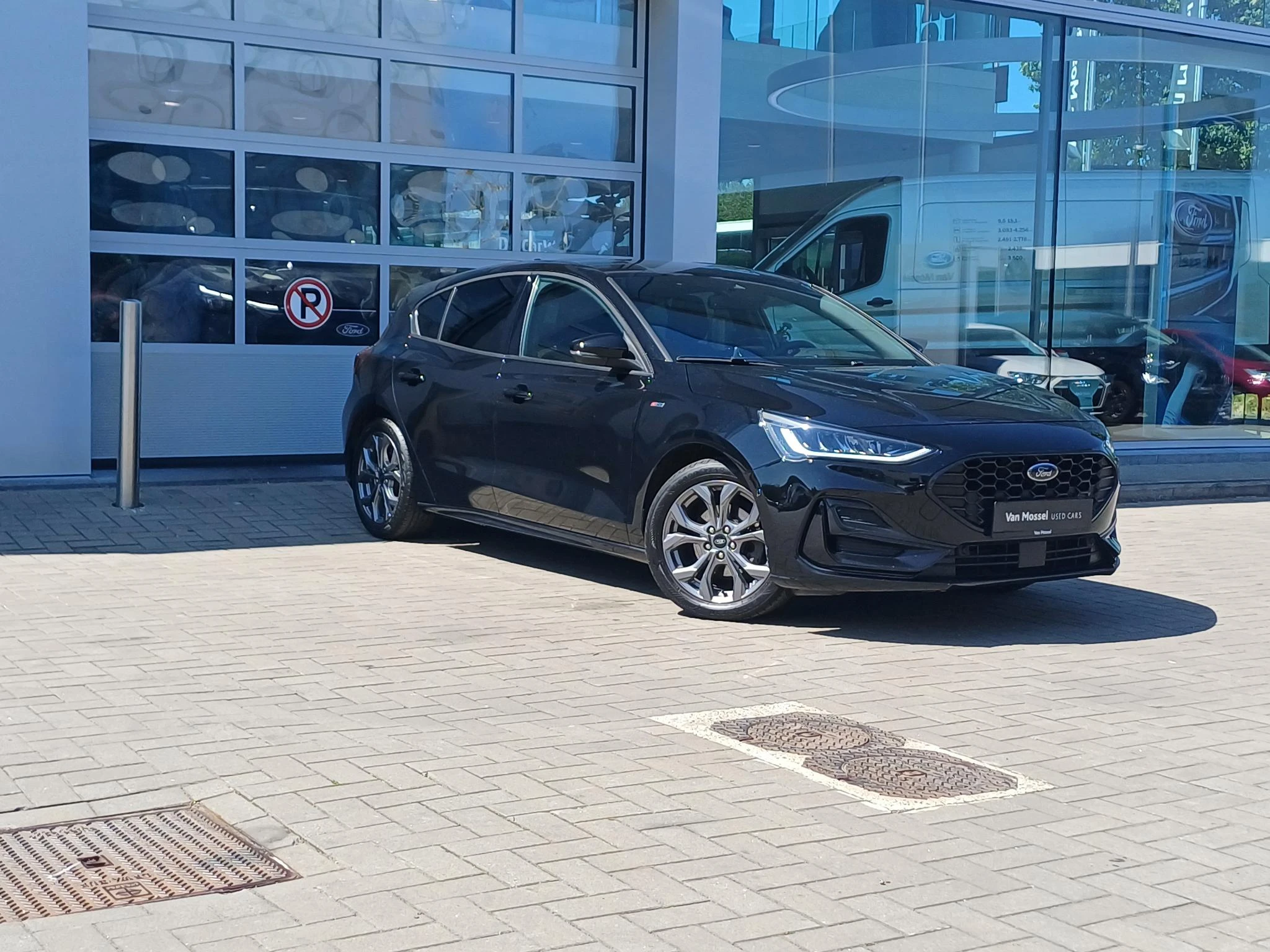 Ford-Focus-image-2