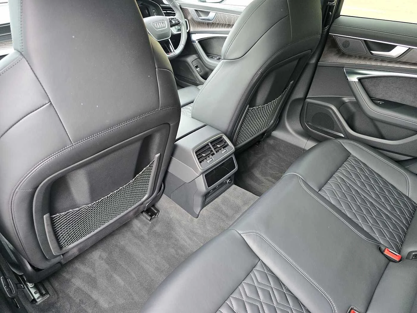 Audi-A6-image-48