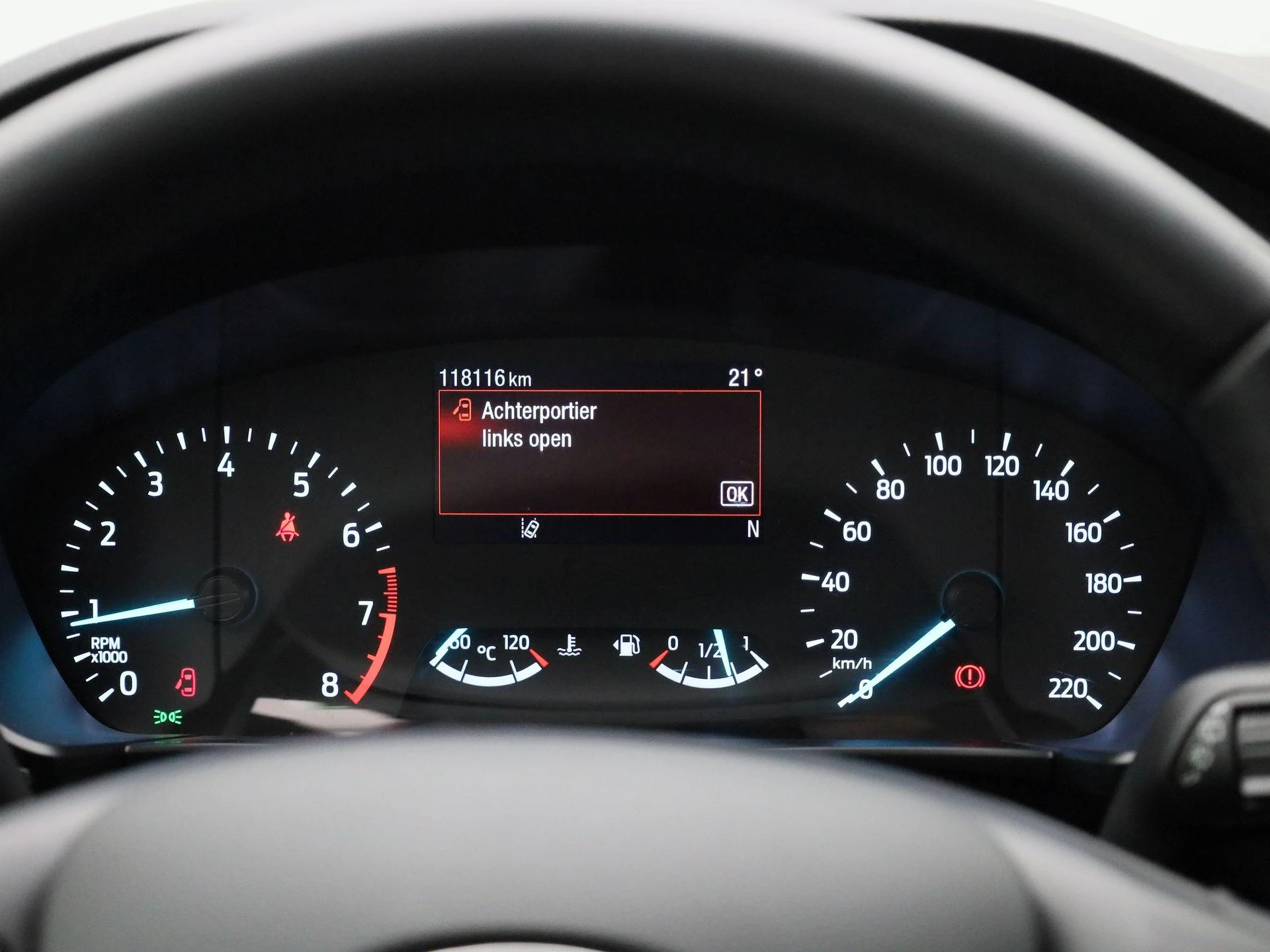 Ford-Kuga-image-7