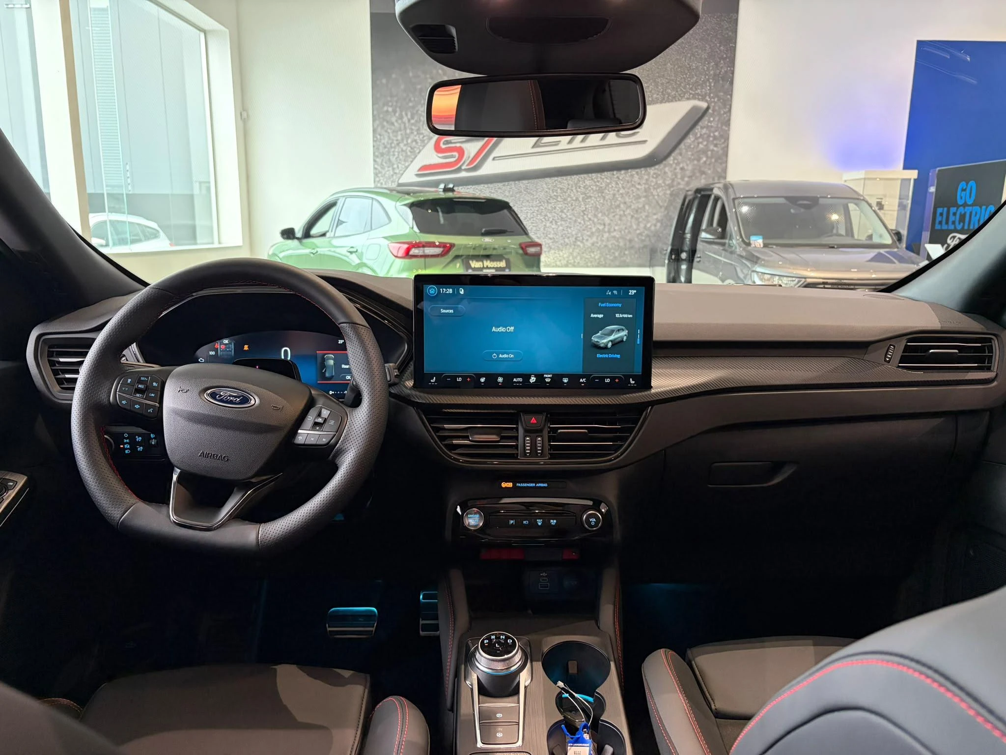 Ford-Kuga-image-8