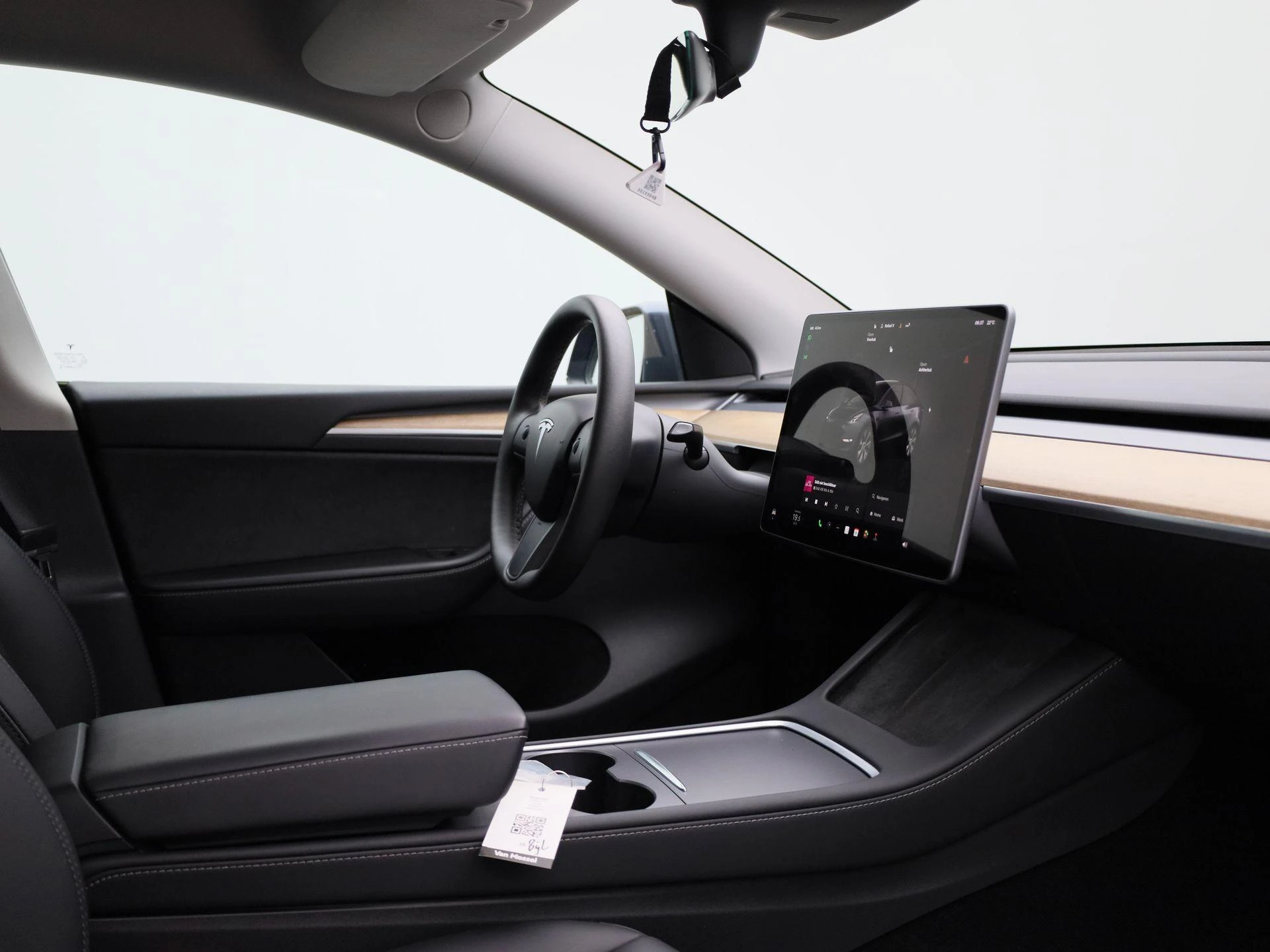 Tesla Model Y Long Range Dual Motor AWD