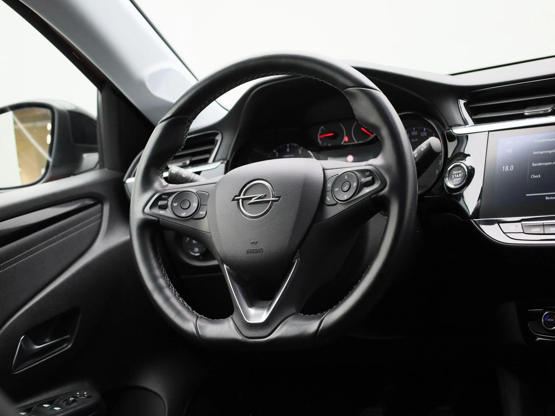 Opel Corsa 1.2 Elegance