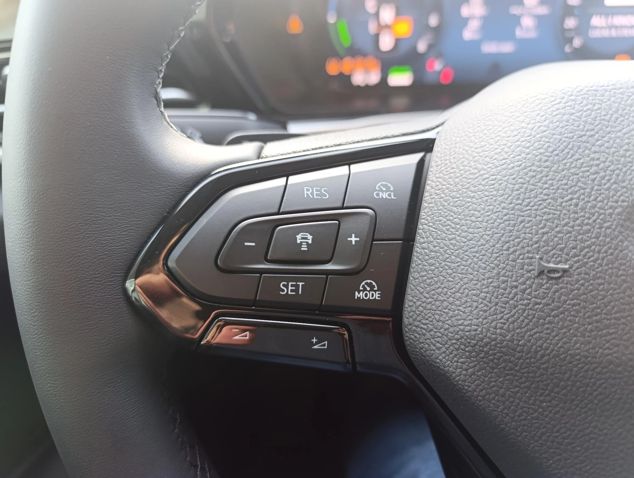 Ford-Transit Connect-image-16